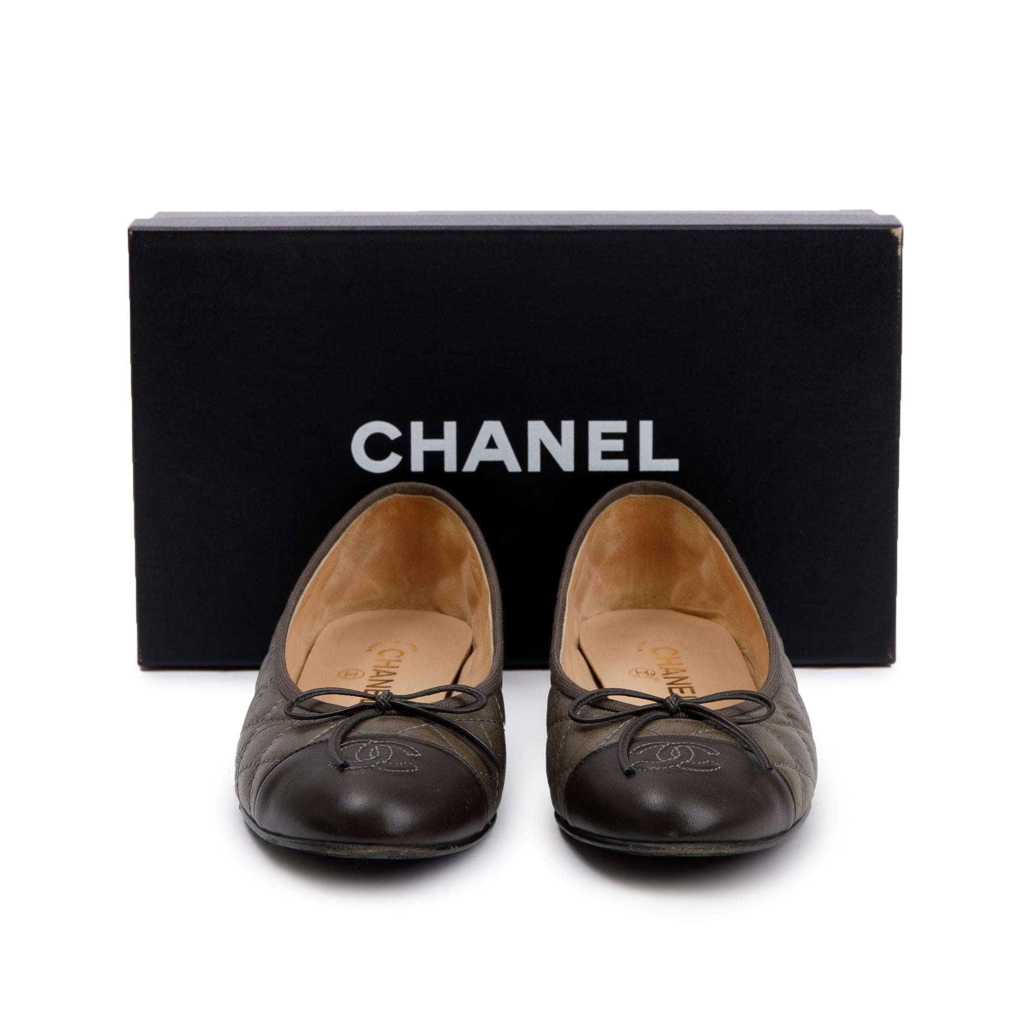 Chanel Grey/Brown Quilted Lambskin Interlocking CC Logo Flats, Size 40.5 w/ Box