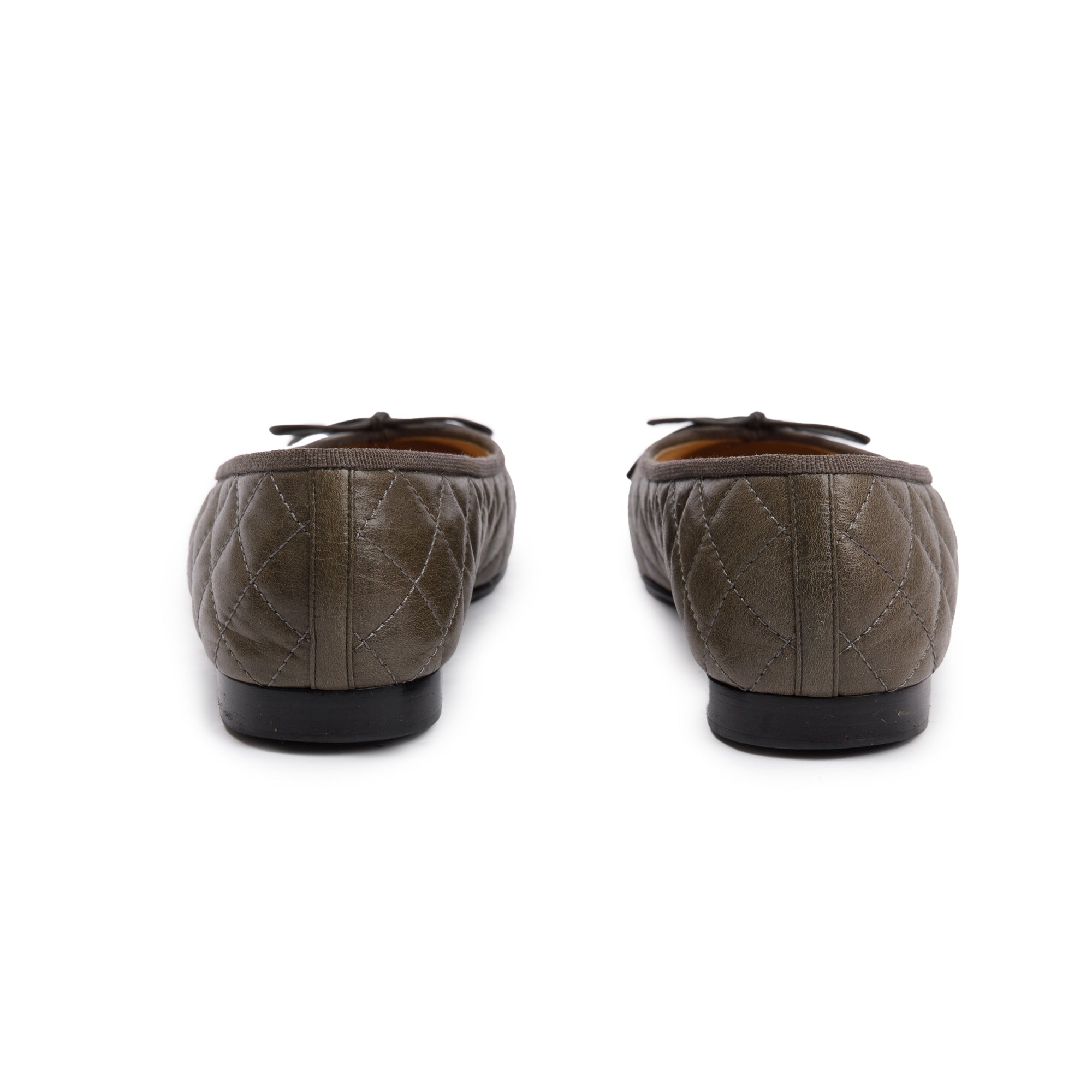 Chanel Grey/Brown Quilted Lambskin Interlocking CC Logo Flats, Size 40.5 w/ Box