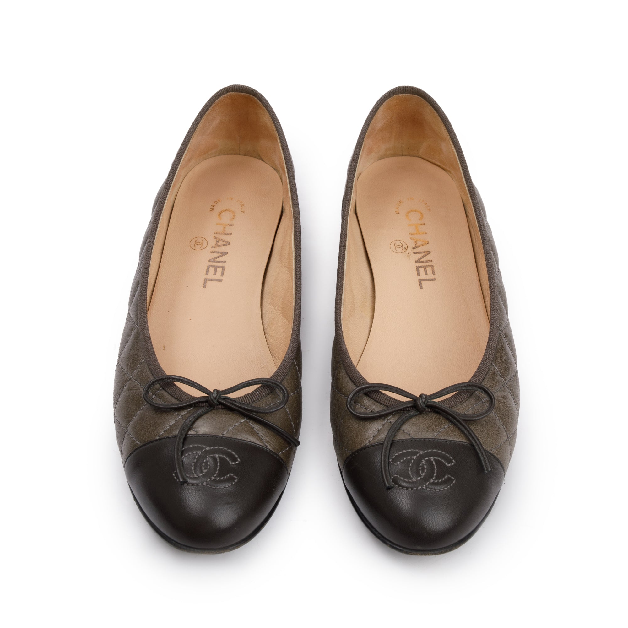 Chanel Grey/Brown Quilted Lambskin Interlocking CC Logo Flats, Size 40.5 w/ Box