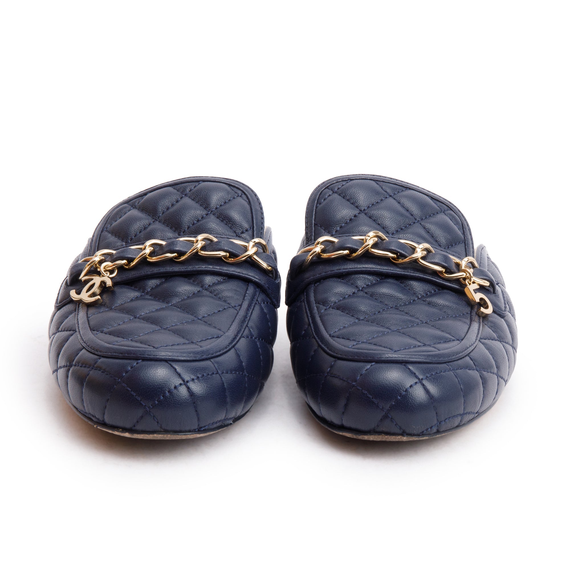 Chanel Navy Quilted Lambskin Leather Interlocking CC Logo Chain Accent Mules, Size 35.5 w/ Box