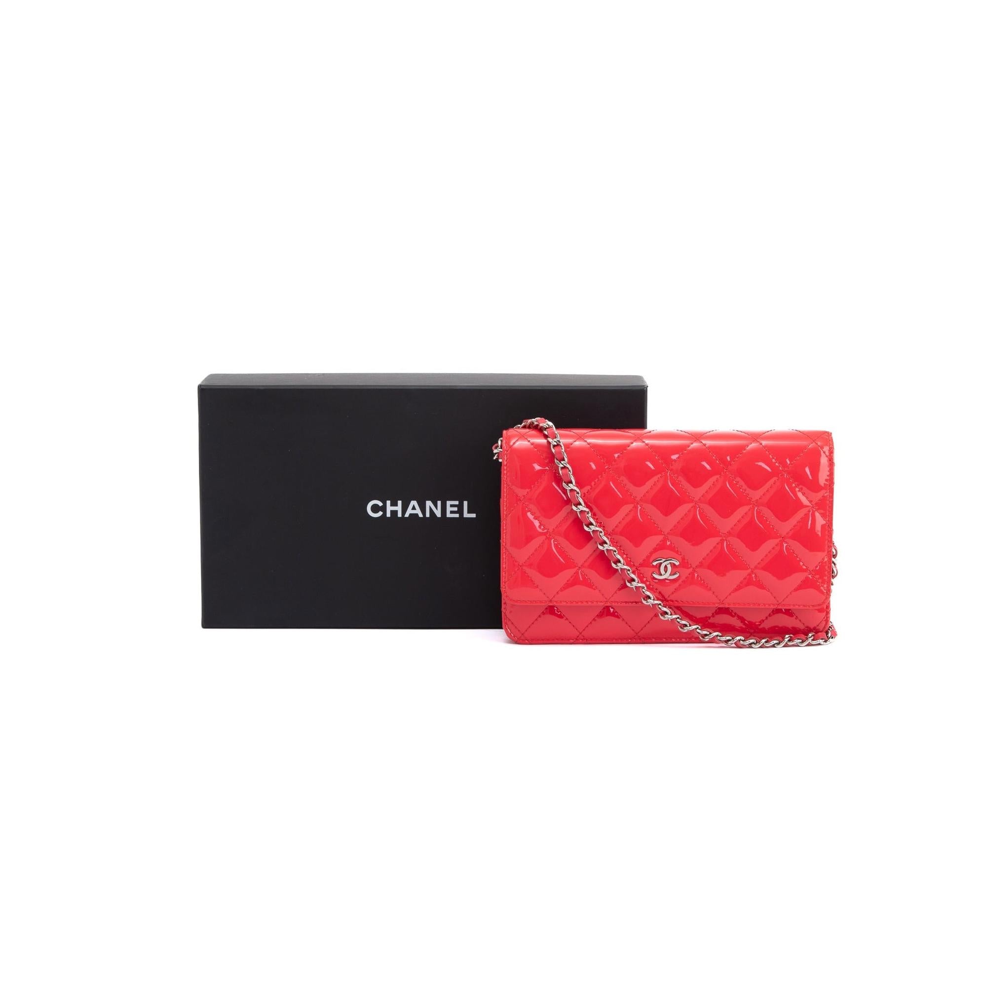 Chanel Patent Leather Classic Wallet on Chain w/ Box & Authenticity Card