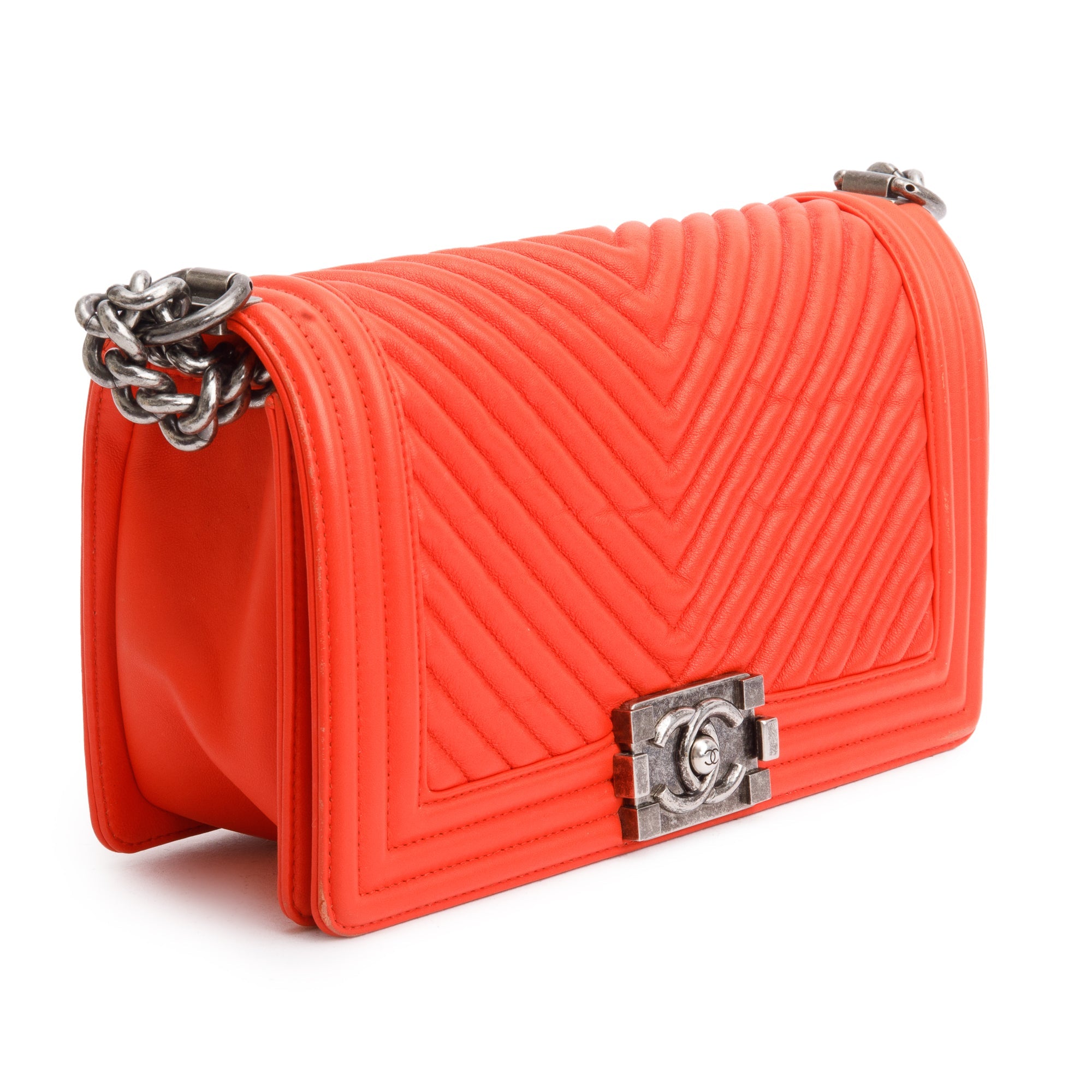 Chanel Red Chevron Calfskin Leather Medium Boy Bag w/ Authenticity Card