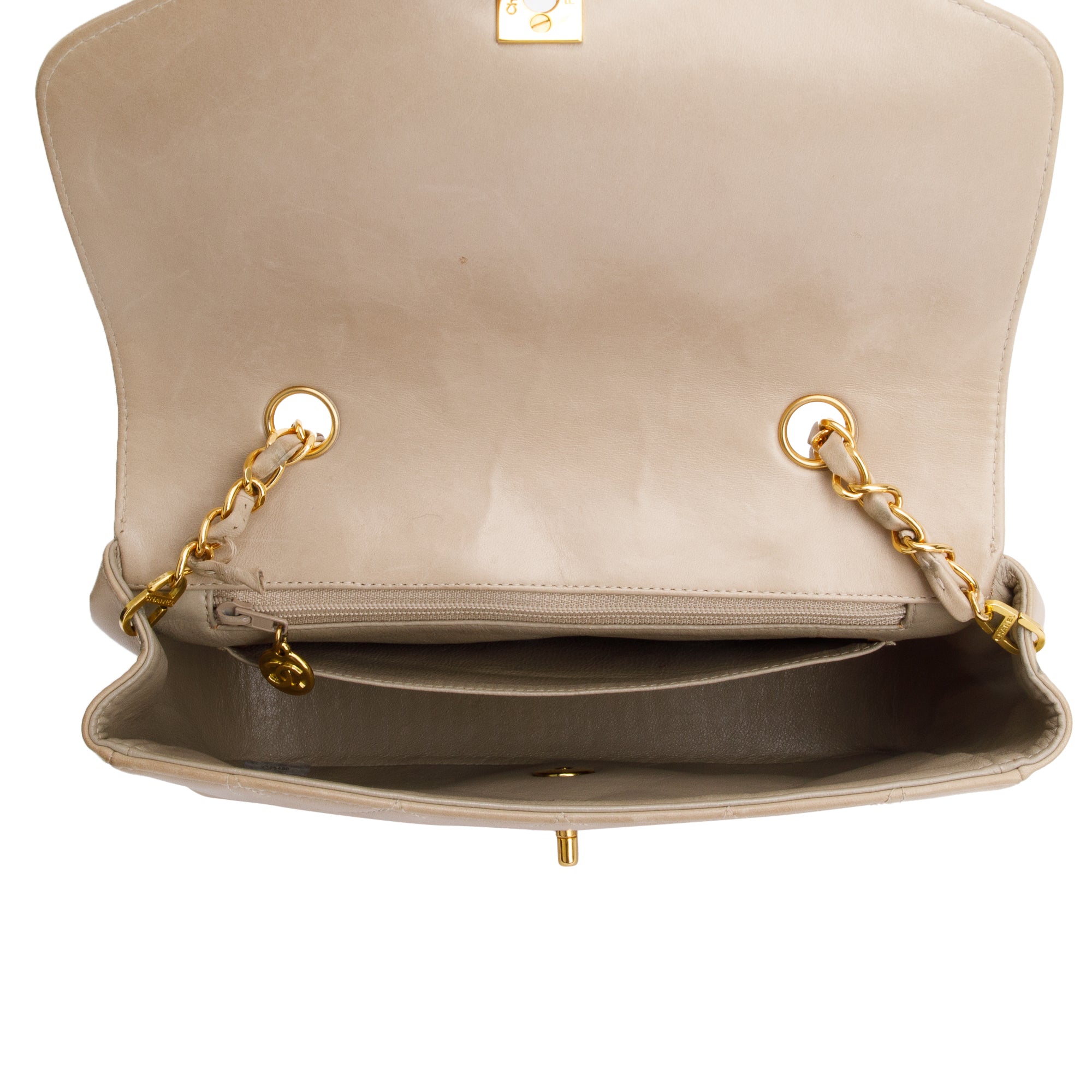 Chanel Vintage Beige Lambskin Leather Medium Diana Flap Bag