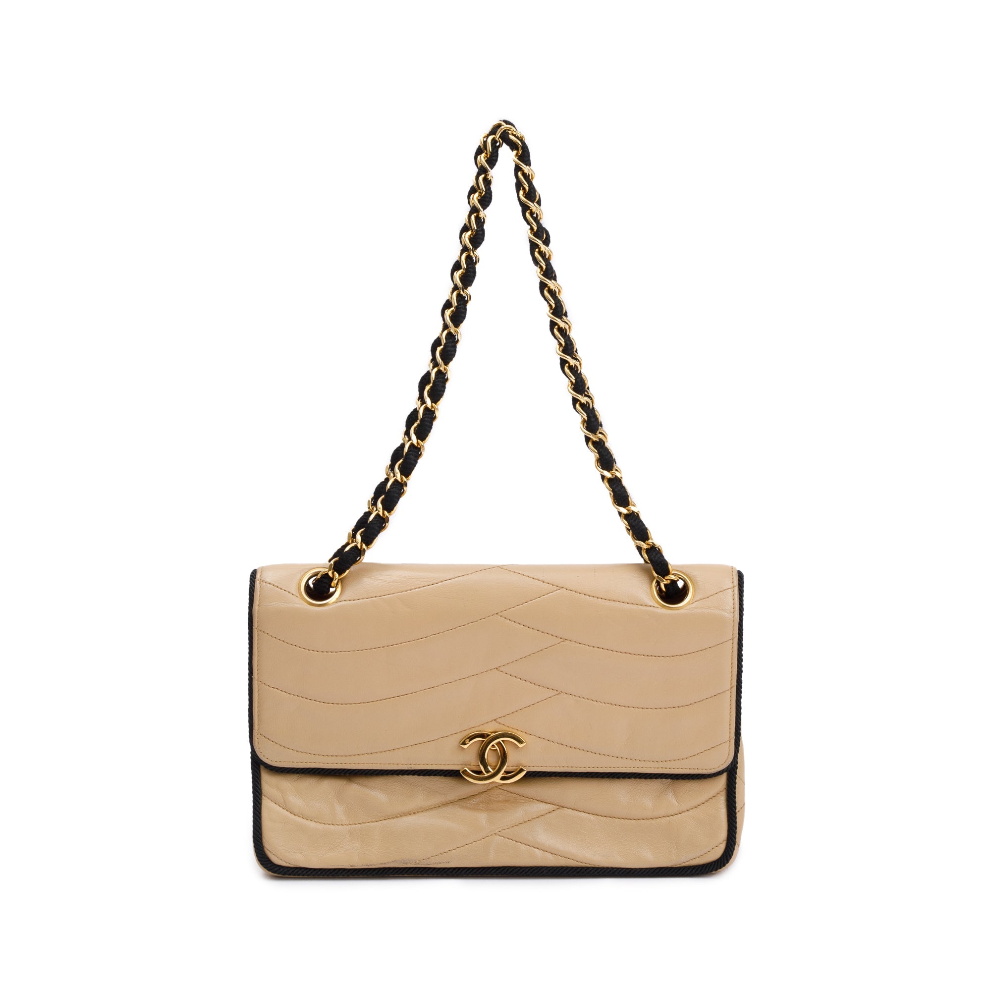 Chanel Vintage Beige Wave Quilted Lambskin Leather Small Flap Bag w/ Authenticity Card