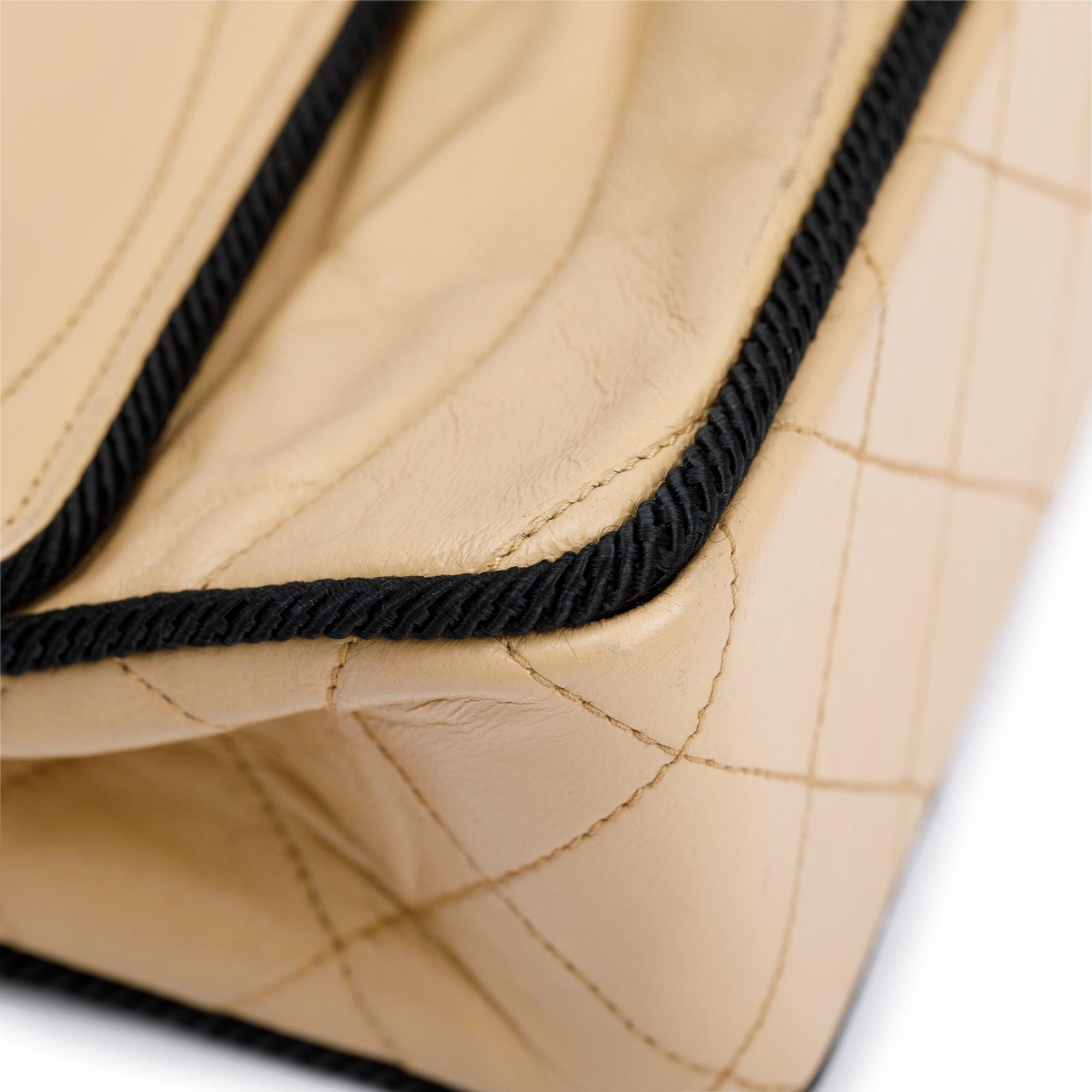 Chanel Vintage Beige Wave Quilted Lambskin Leather Small Flap Bag w/ Authenticity Card