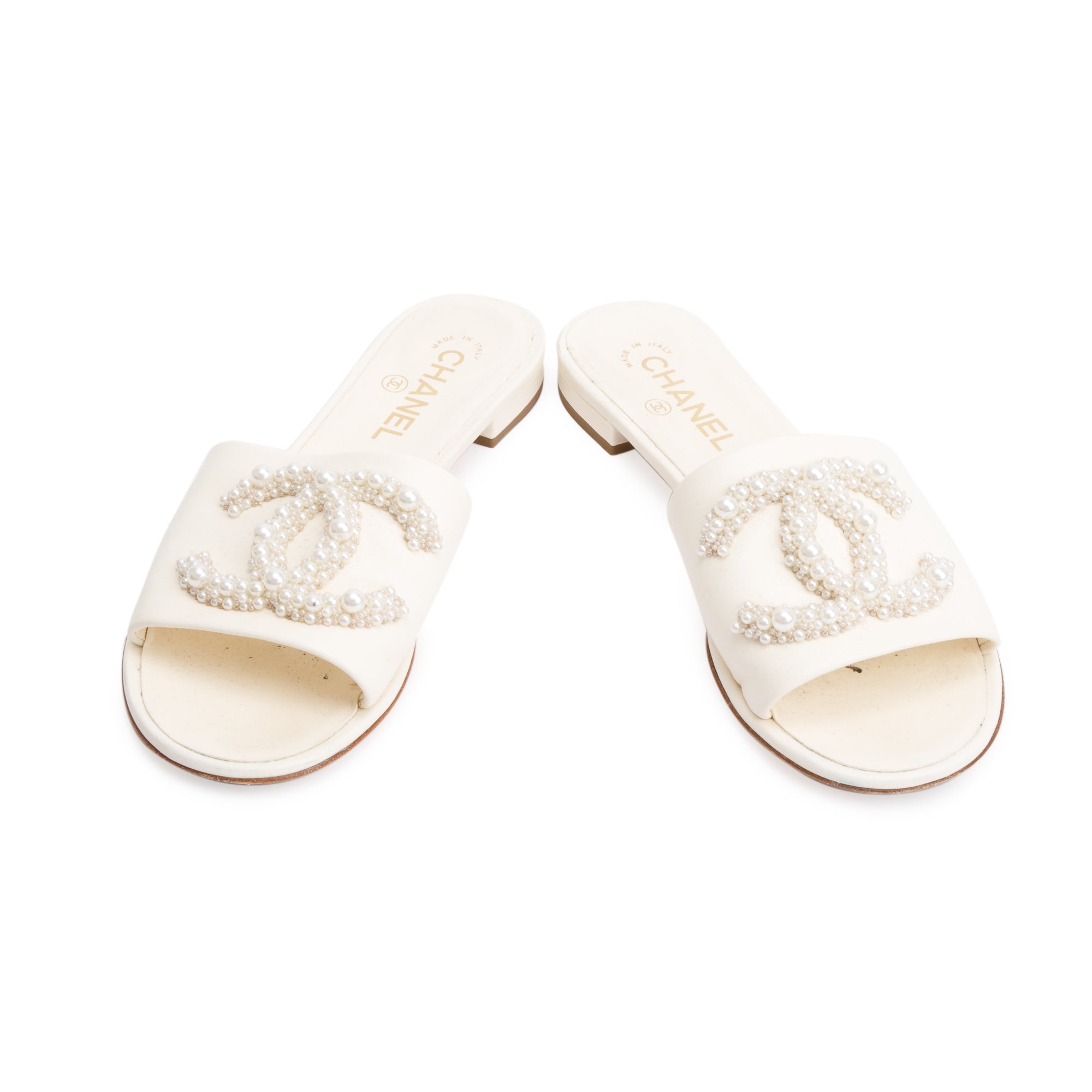 Chanel White Calfskin Leather Faux Pearl CC Slide Sandals, Size 40 w/ Box