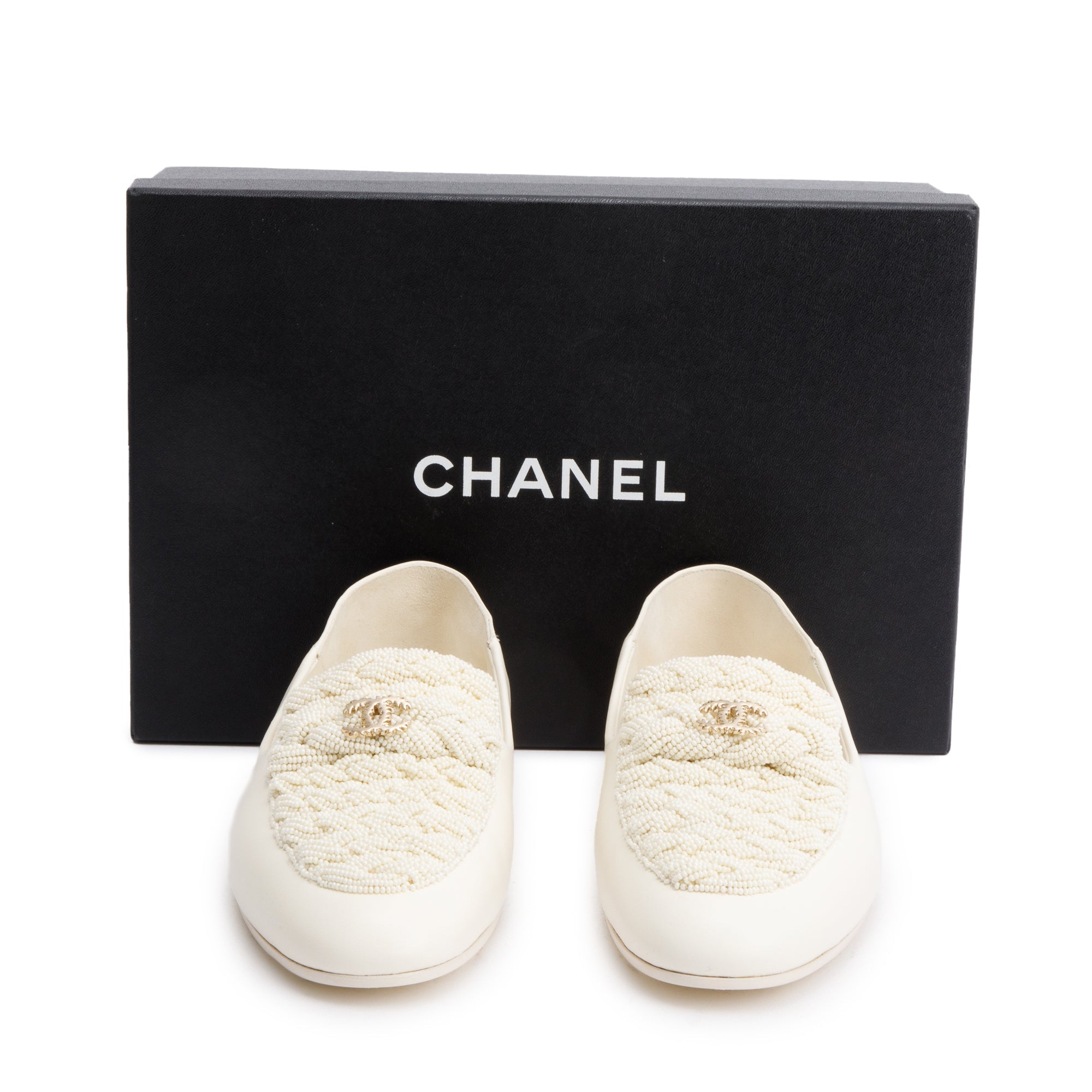 Chanel White Lambskin Leather CC Logo Beaded Loafer, Size 40 w/ Box