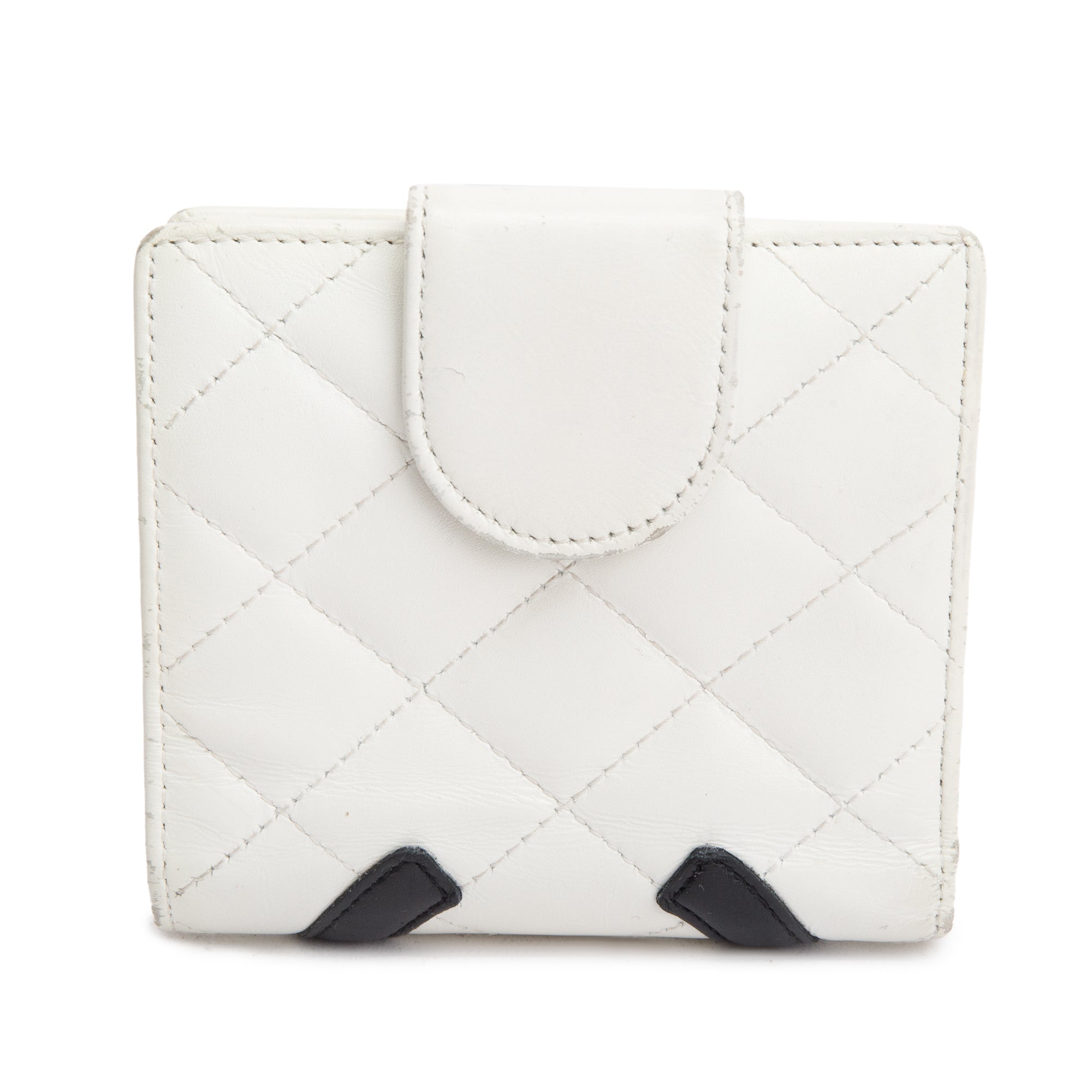 Chanel White/Black Quilted Lambskin Leather Ligne Cambon French Compact Wallet