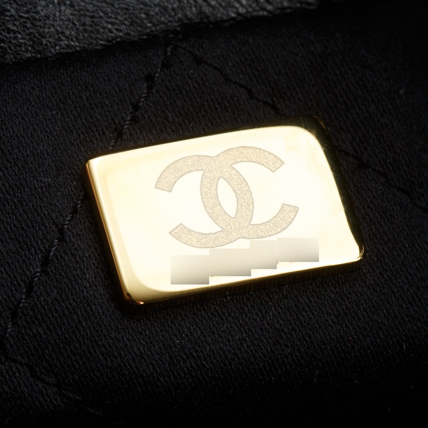 Chanel Black Shiny Calfskin Quilted Pearl CC Chain Mini Chanel 22