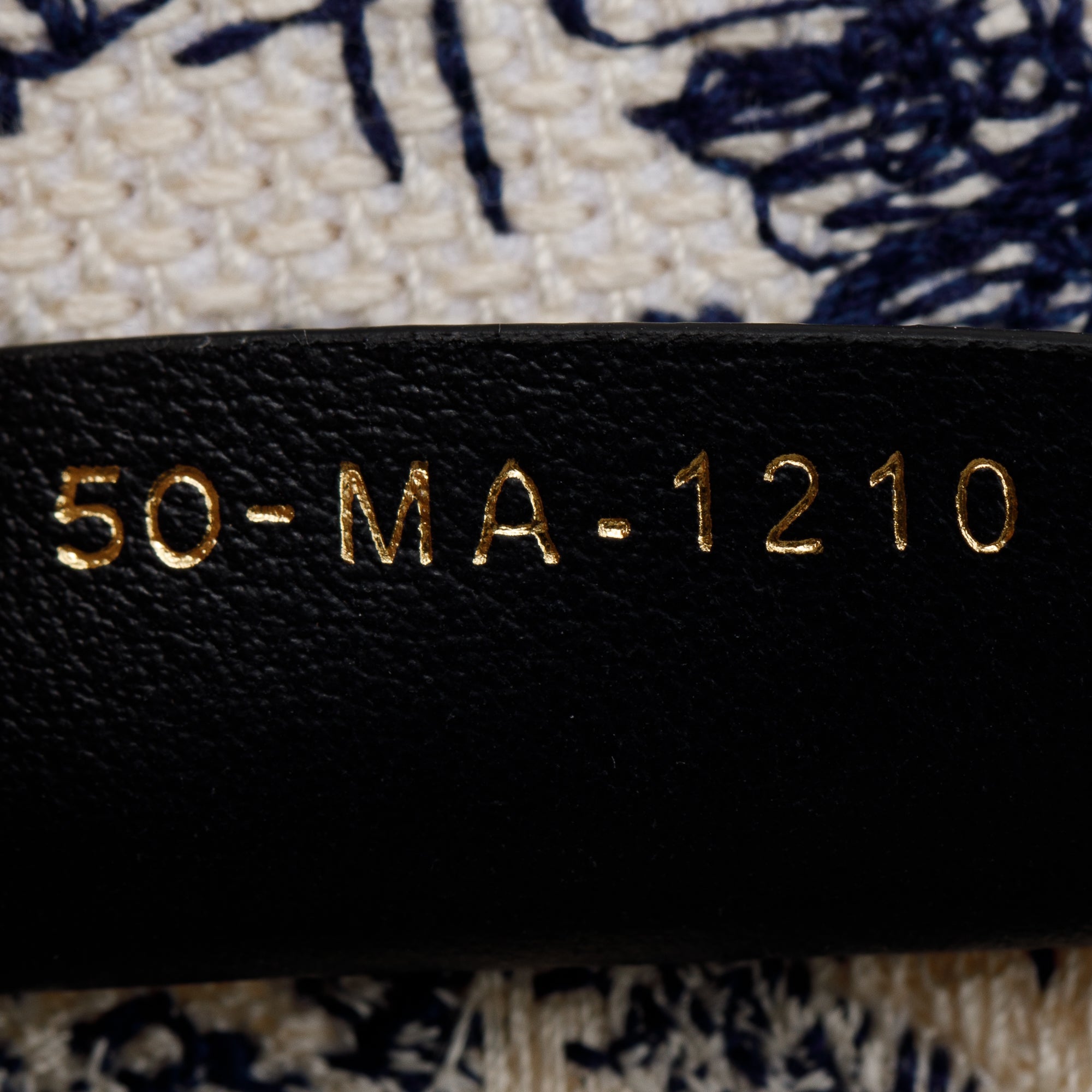 Christian Dior 2020 Medium Toile de Jouy Reverse Book Tote