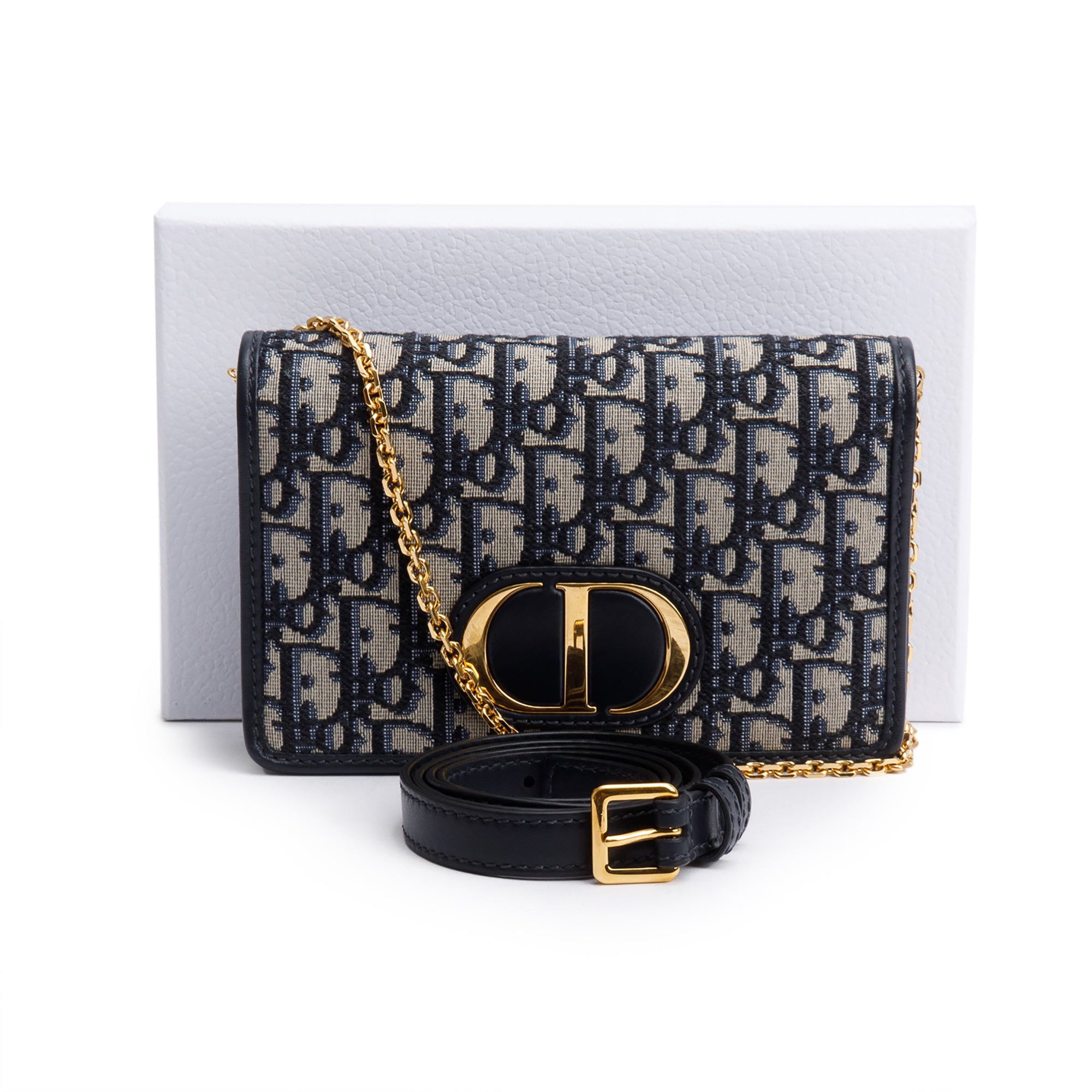 Christian Dior 2020 Navy Oblique 30 Montaigne 2-In-1 Pouch Bag w/ Box & Authenticity Card