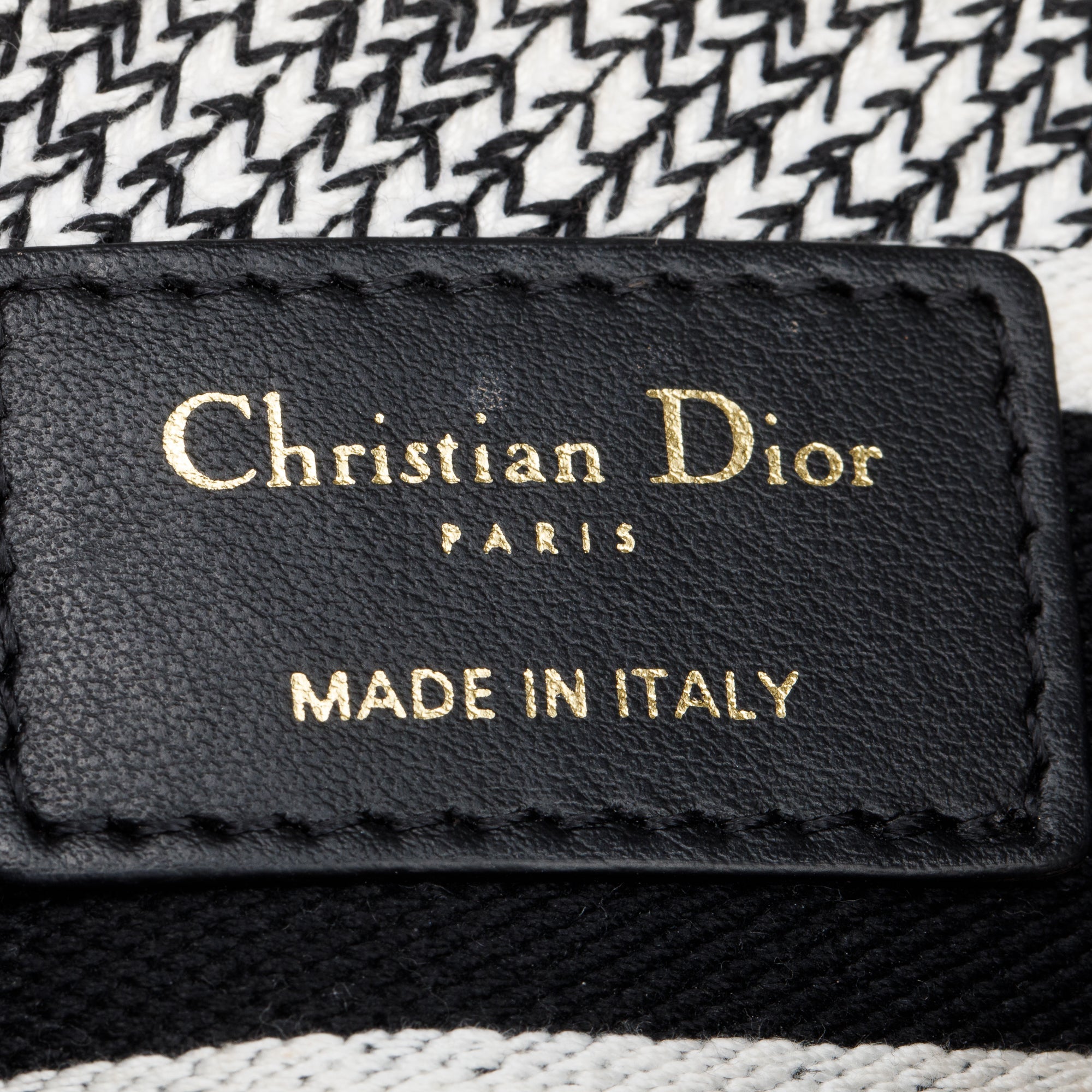 Christian Dior 2022 Black/White Houndstooth Embroidered Medium Lady D-Lite Bag w/ Strap