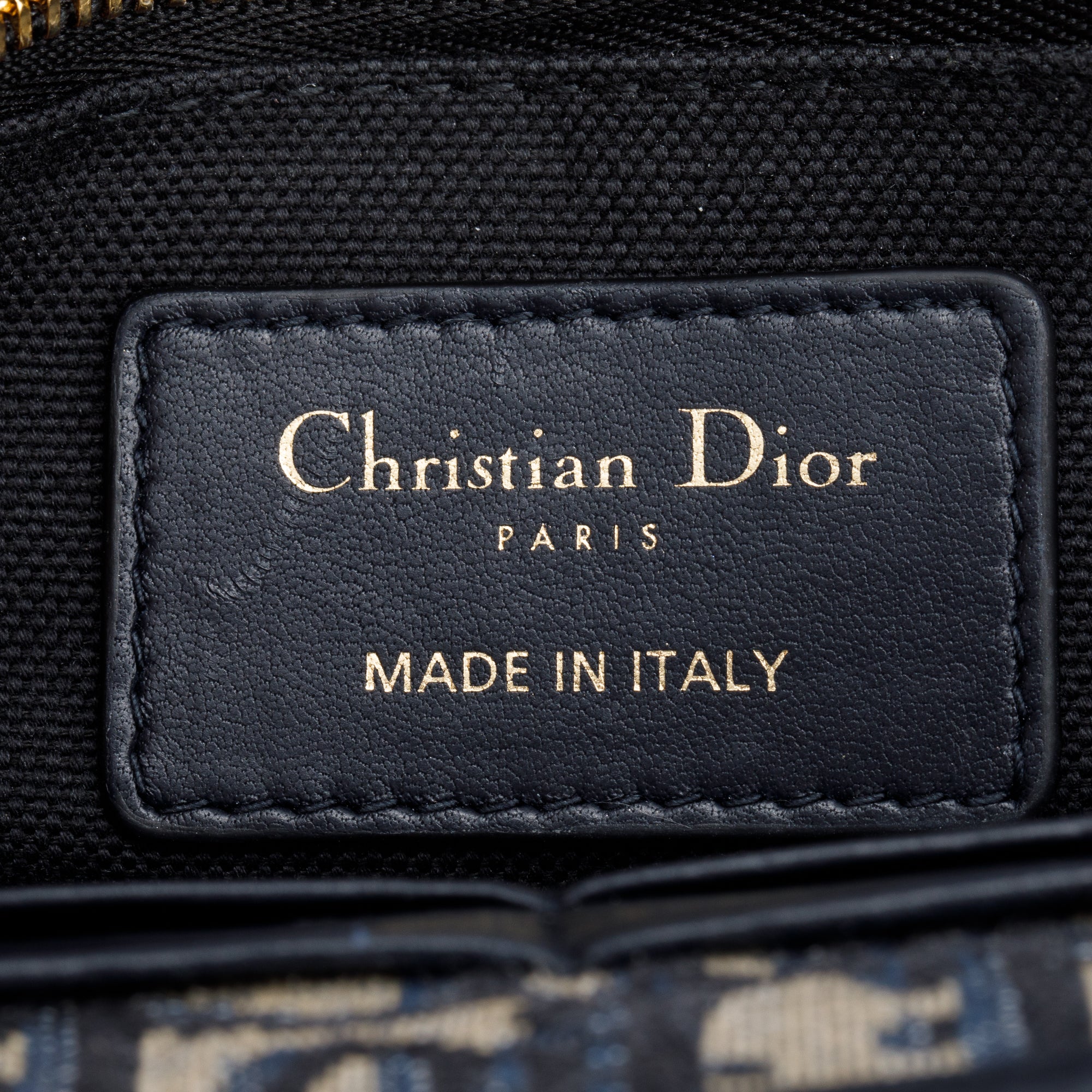 Christian Dior 2022 Navy Oblique 30 Montaigne 2-In-1 Pouch Bag w/ Box & Authenticity Card