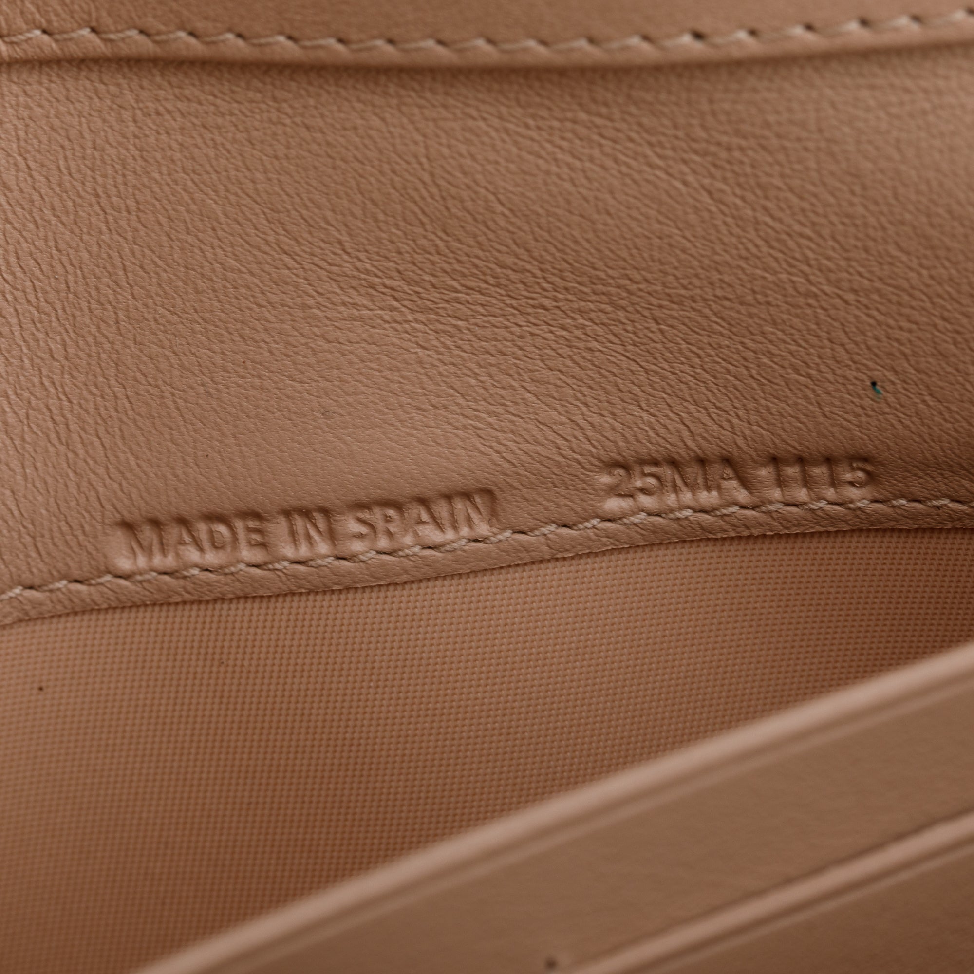 Christian Dior Beige Cannage Patent Leather Rendezvous Wallet on Chain w/ Box