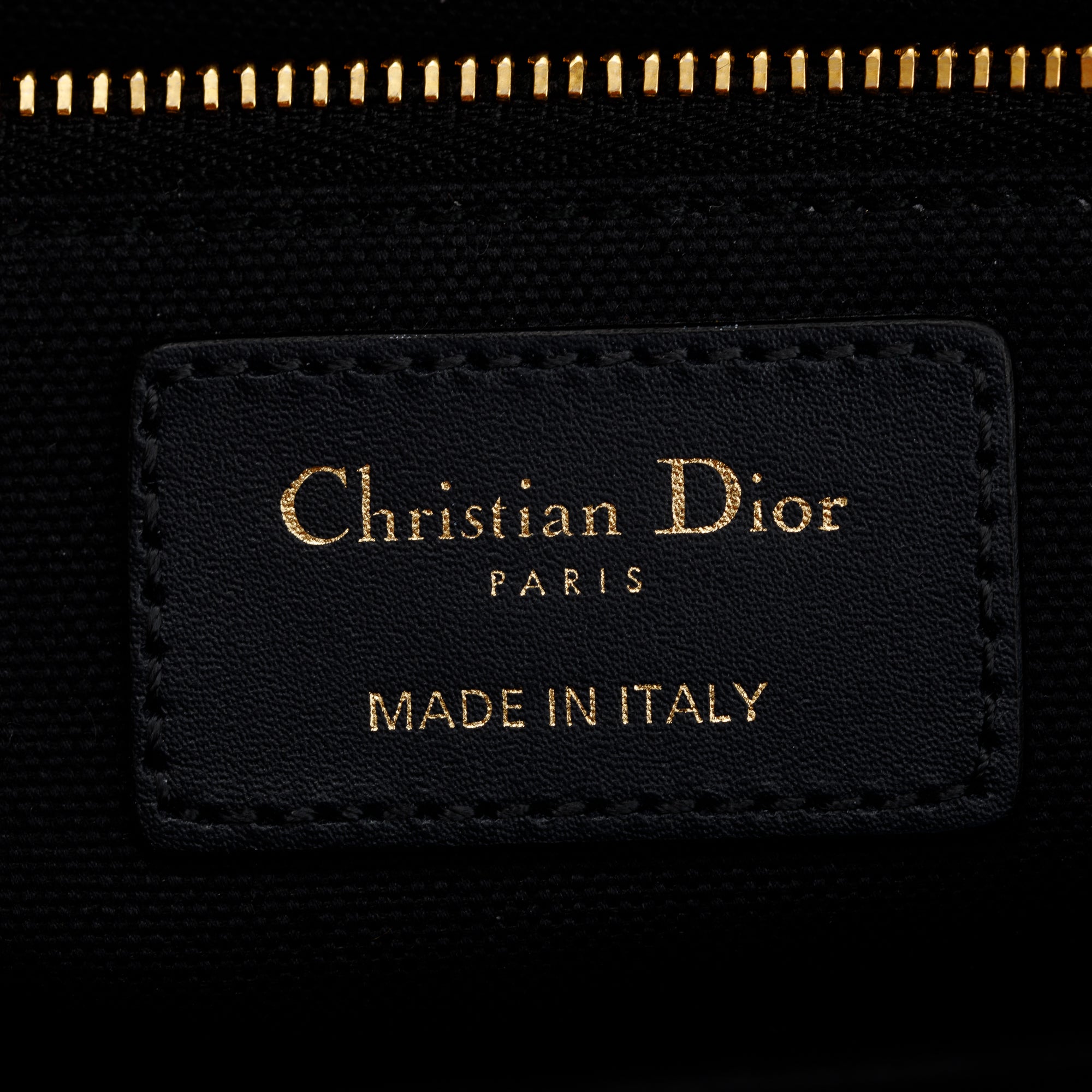 Christian Dior Navy Oblique 30 Montaigne Bag w/ Box & Authenticity Card