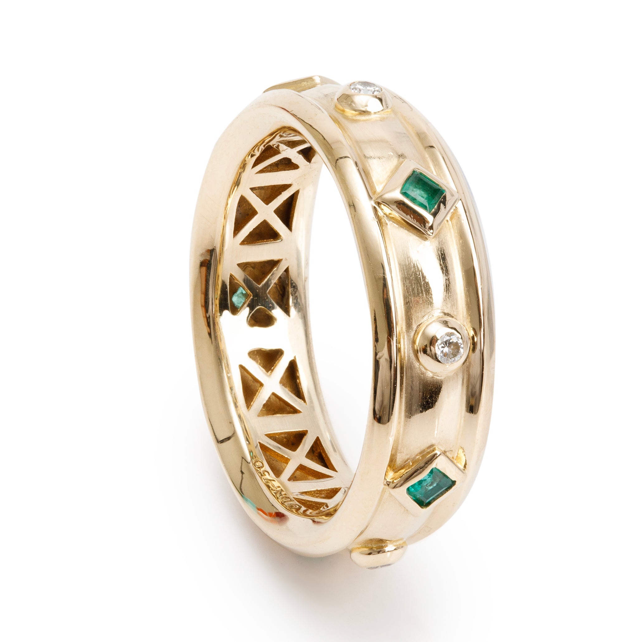 David Yurman 18k Yellow Gold Diamond & Emerald Modern Renaissance 6.6 MM Band Ring, Size 7.25