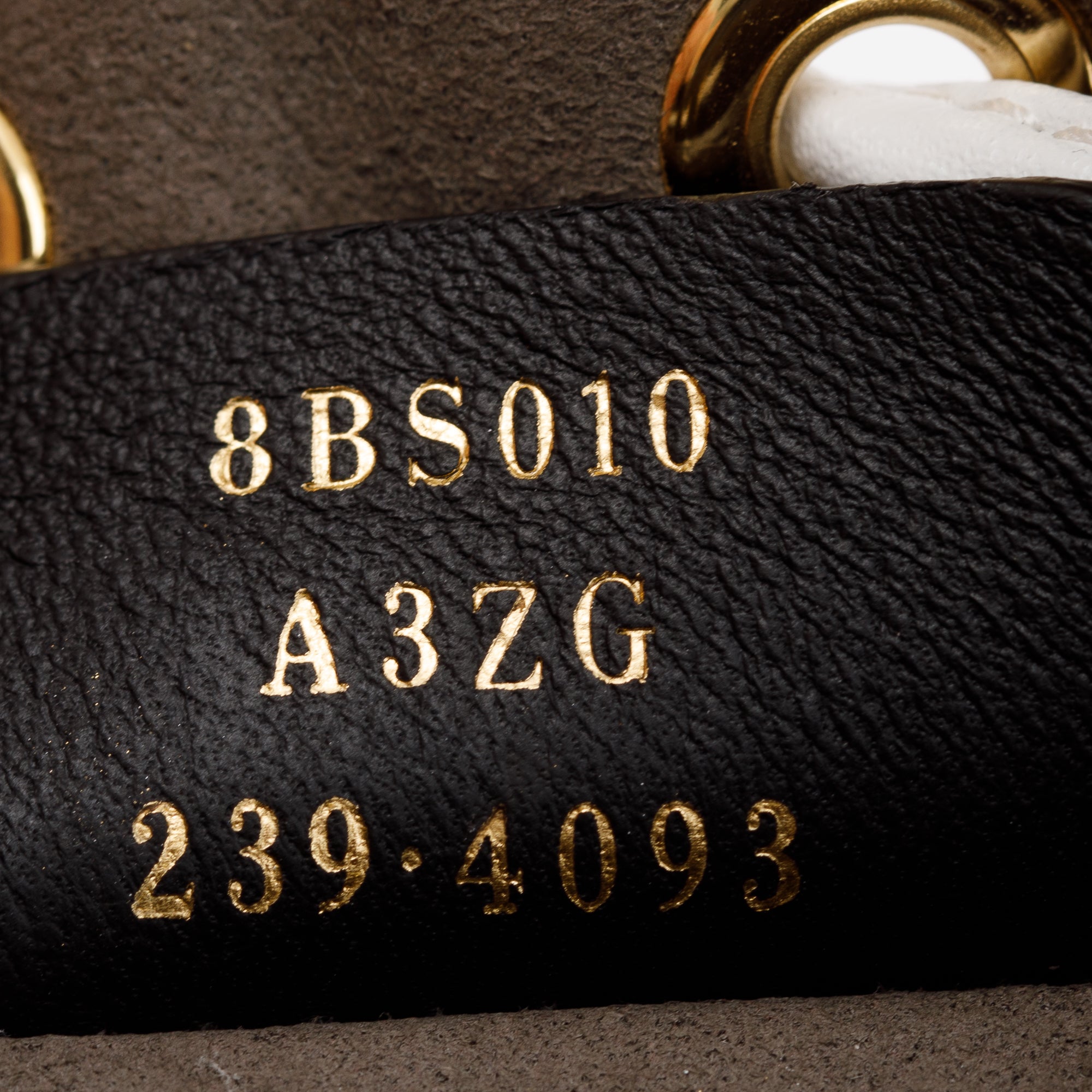 Fendi White FF Embossed Calfskin Leather Mini Mon Tresor Bucket Bag w/ Strap