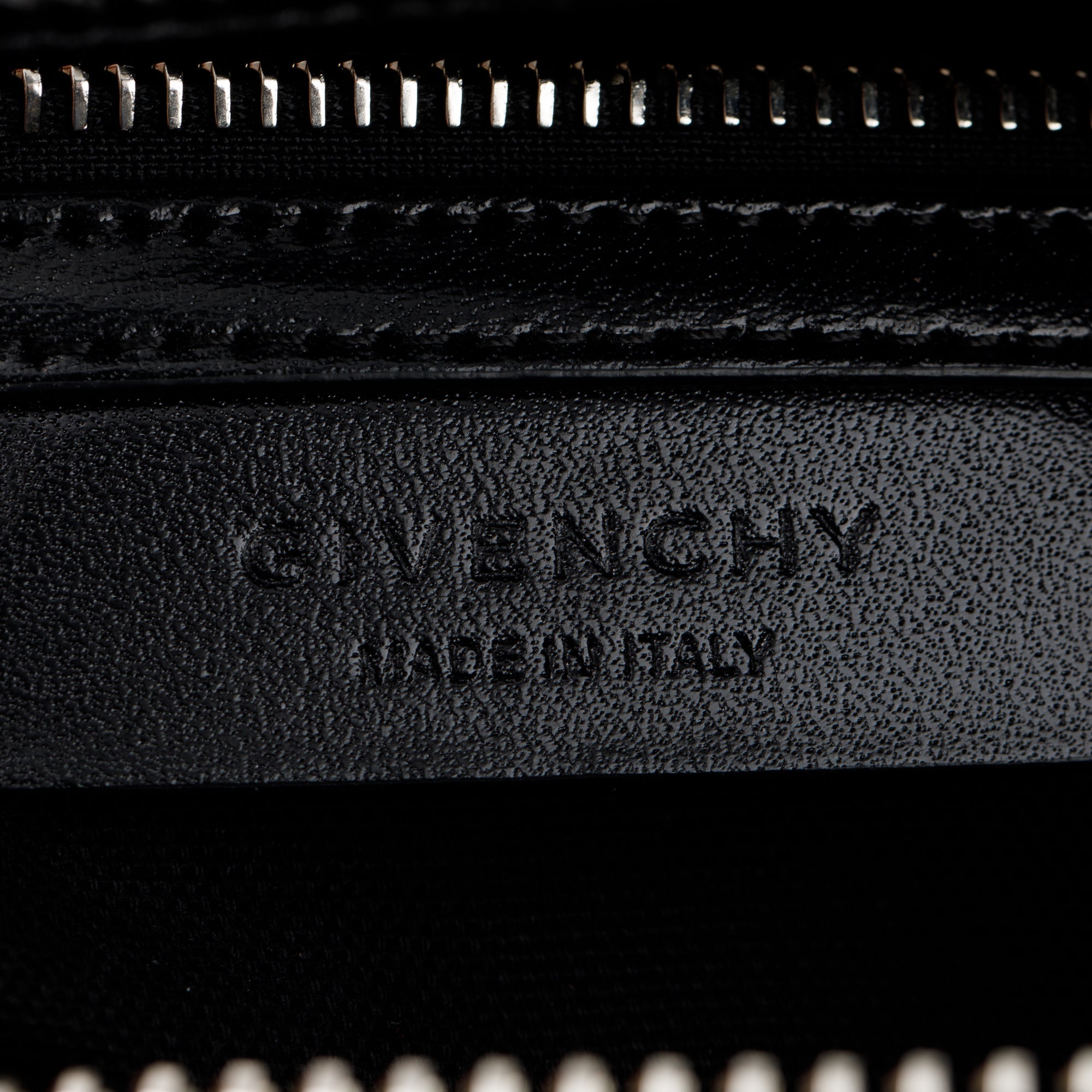 Givenchy Black Smooth Calfskin Leather Small Antigona Bag