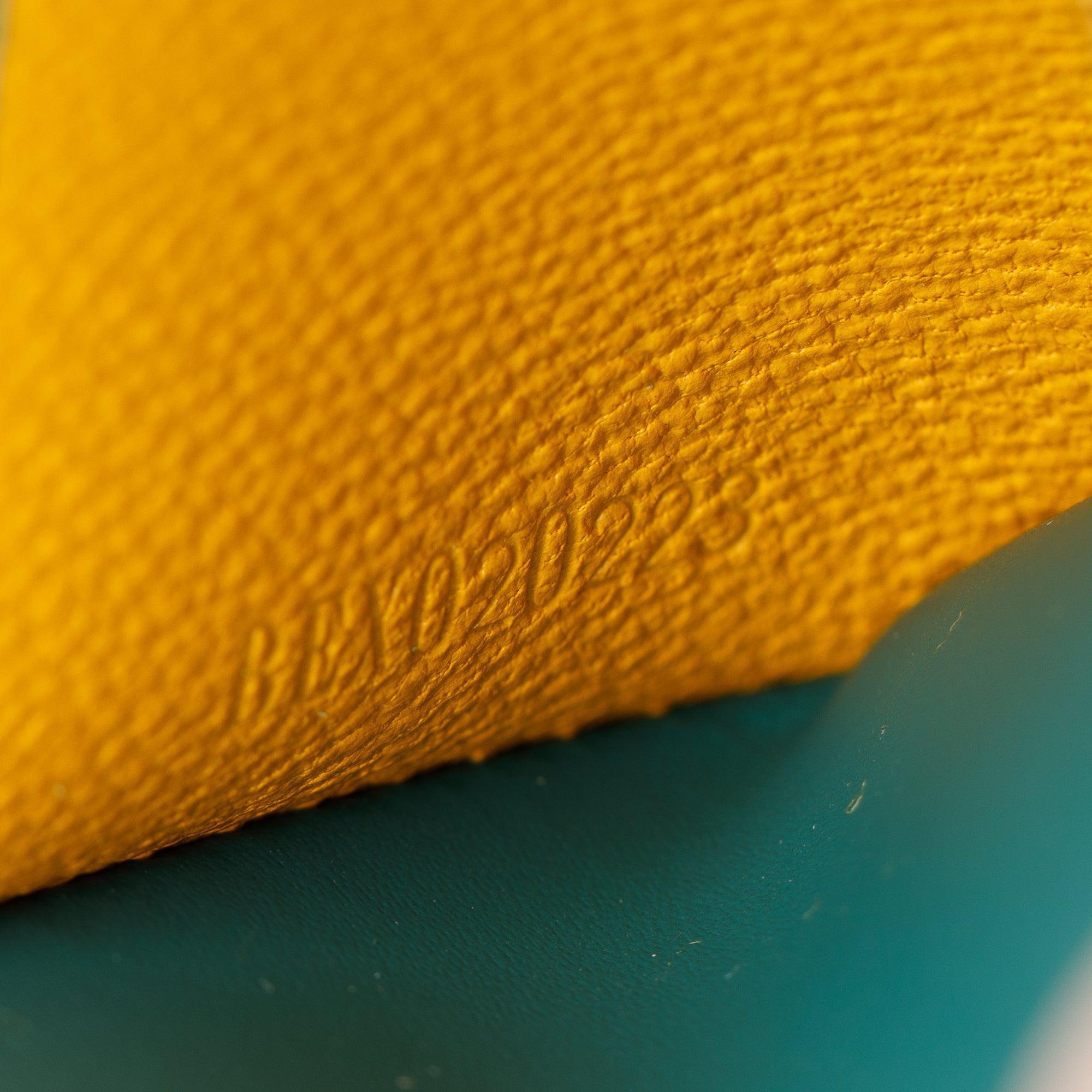 Goyard 2022 Green Goyardine Victorie Bifold Wallet w/ Box