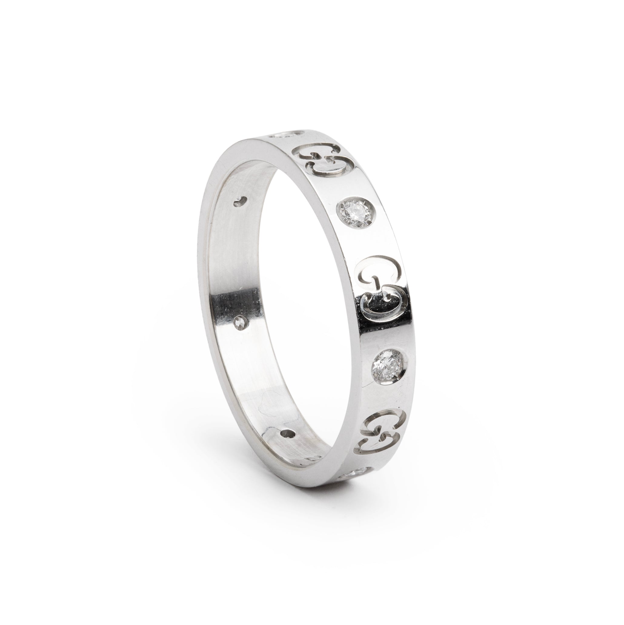 Gucci 18k White Gold Diamond Icon Ring, Size 22 10 w/ Box