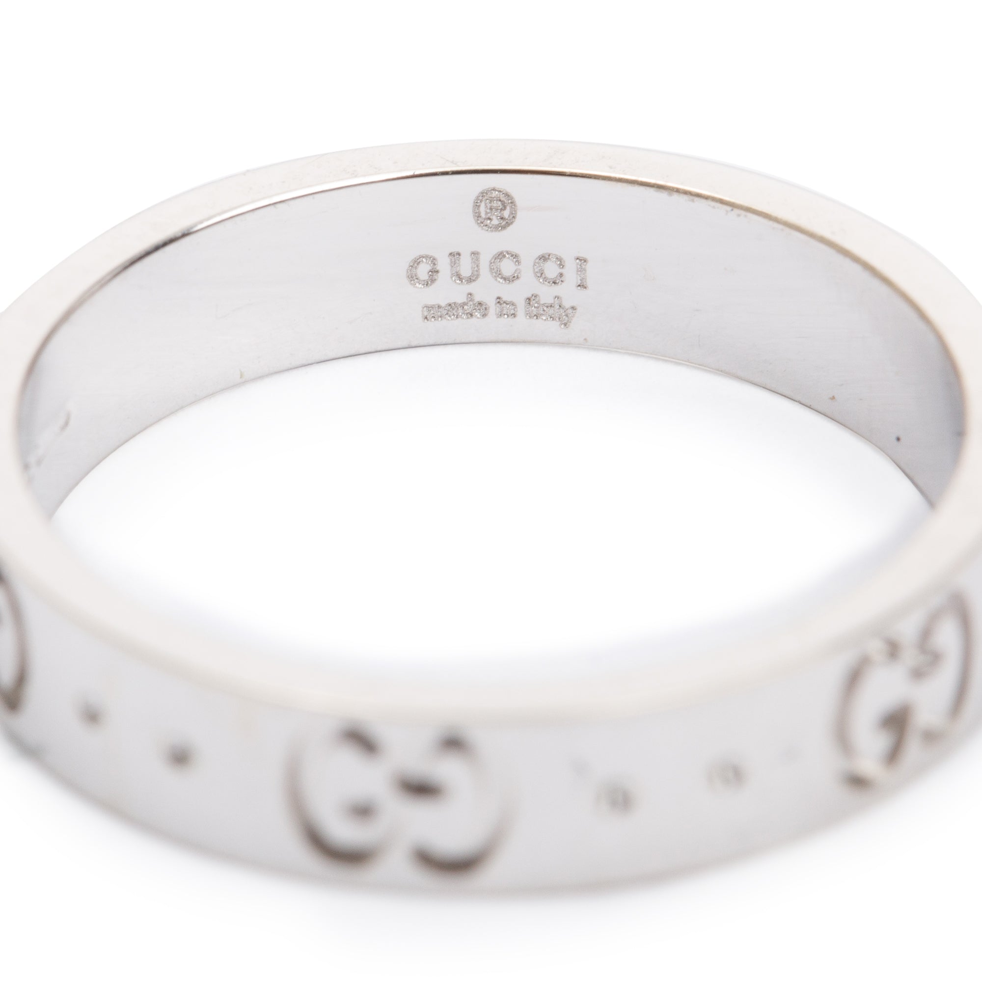 Gucci 18k White Gold Icon Thin Band 4 MM Ring, Size 15 7 w/ Box