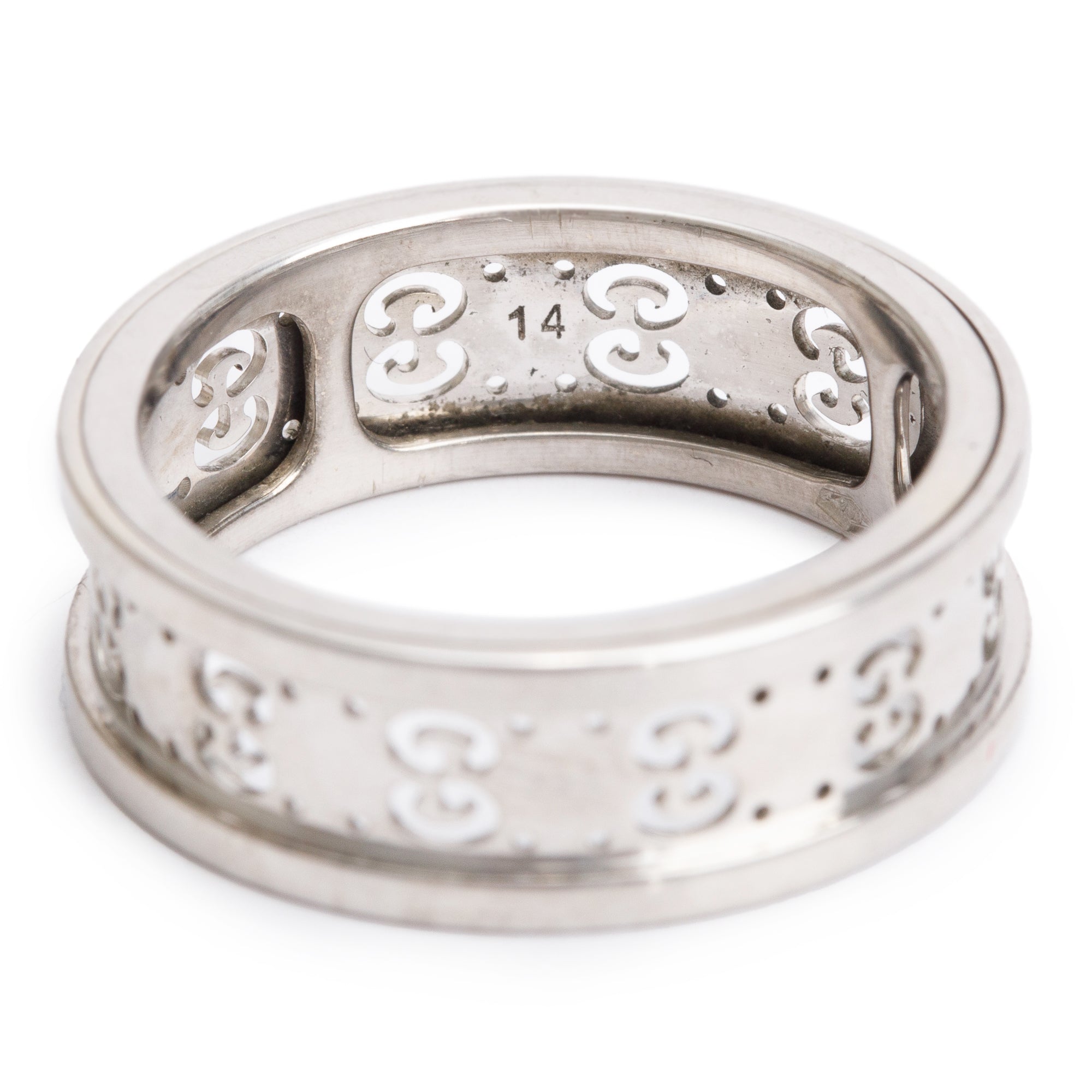 Gucci 18k White Gold Icon Twirl Band Ring, Size 14 6.75