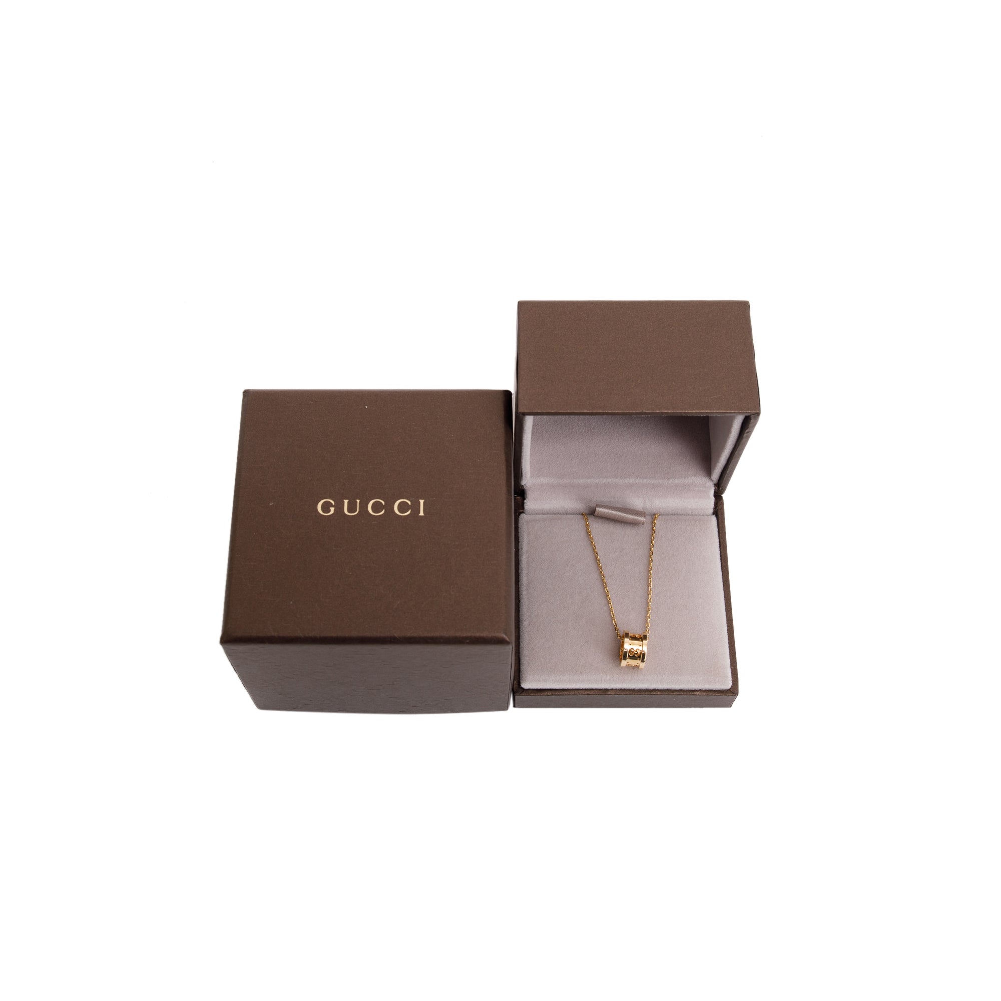 Gucci 18k Yellow Gold Icon Twirl Pendant Necklace