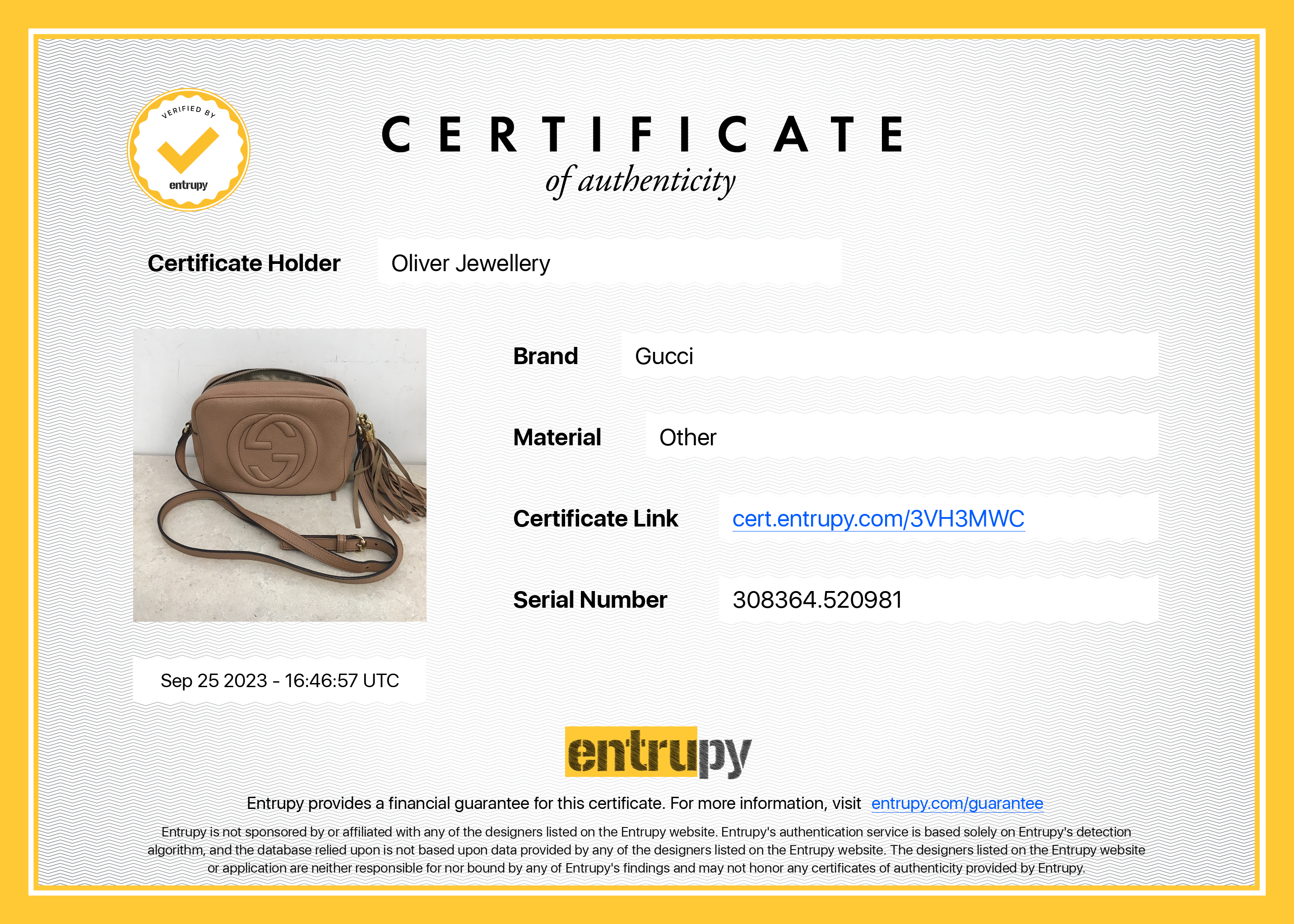 Gucci Beige Calfskin Leather Small Soho Disco Bag