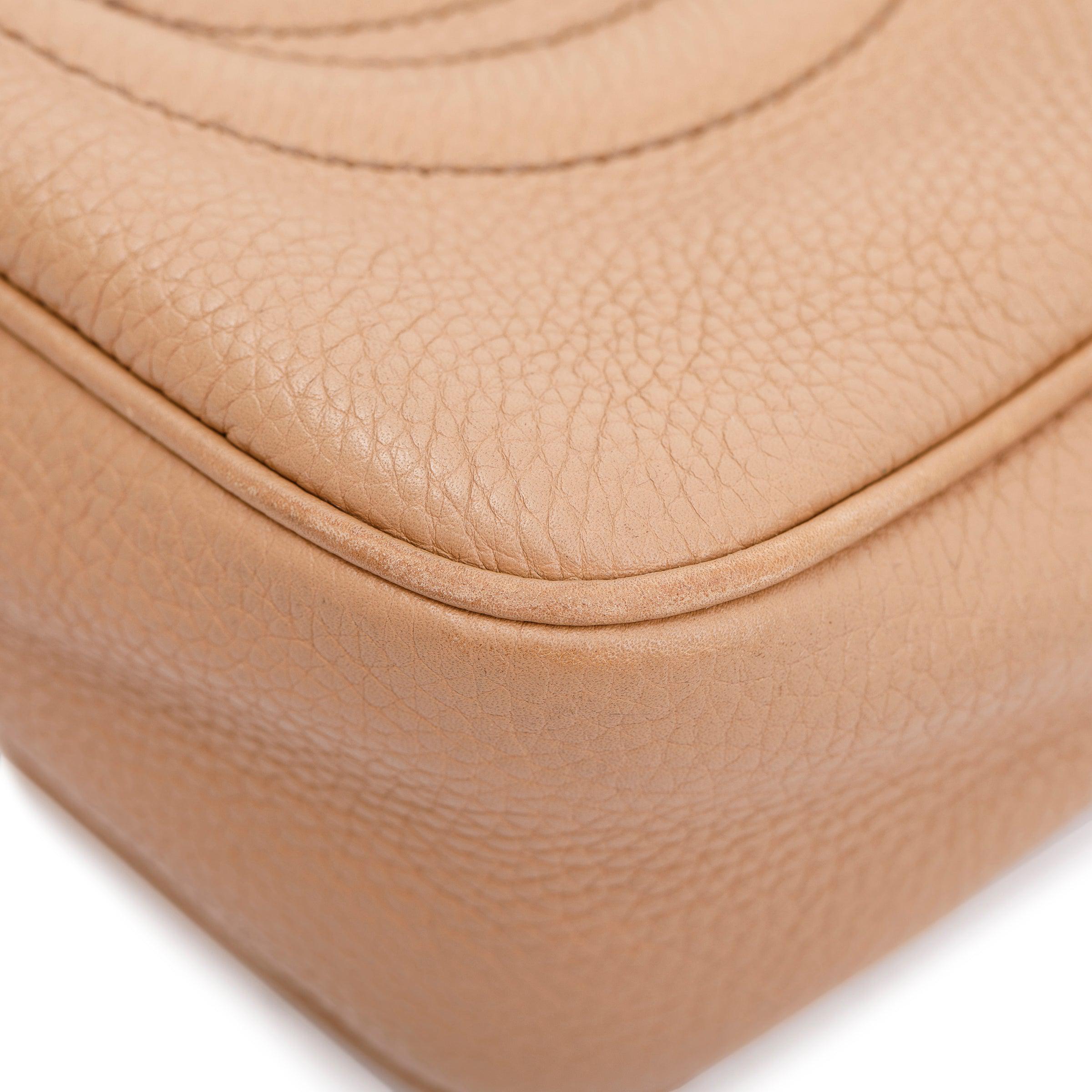 Gucci Beige Calfskin Leather Small Soho Disco Bag