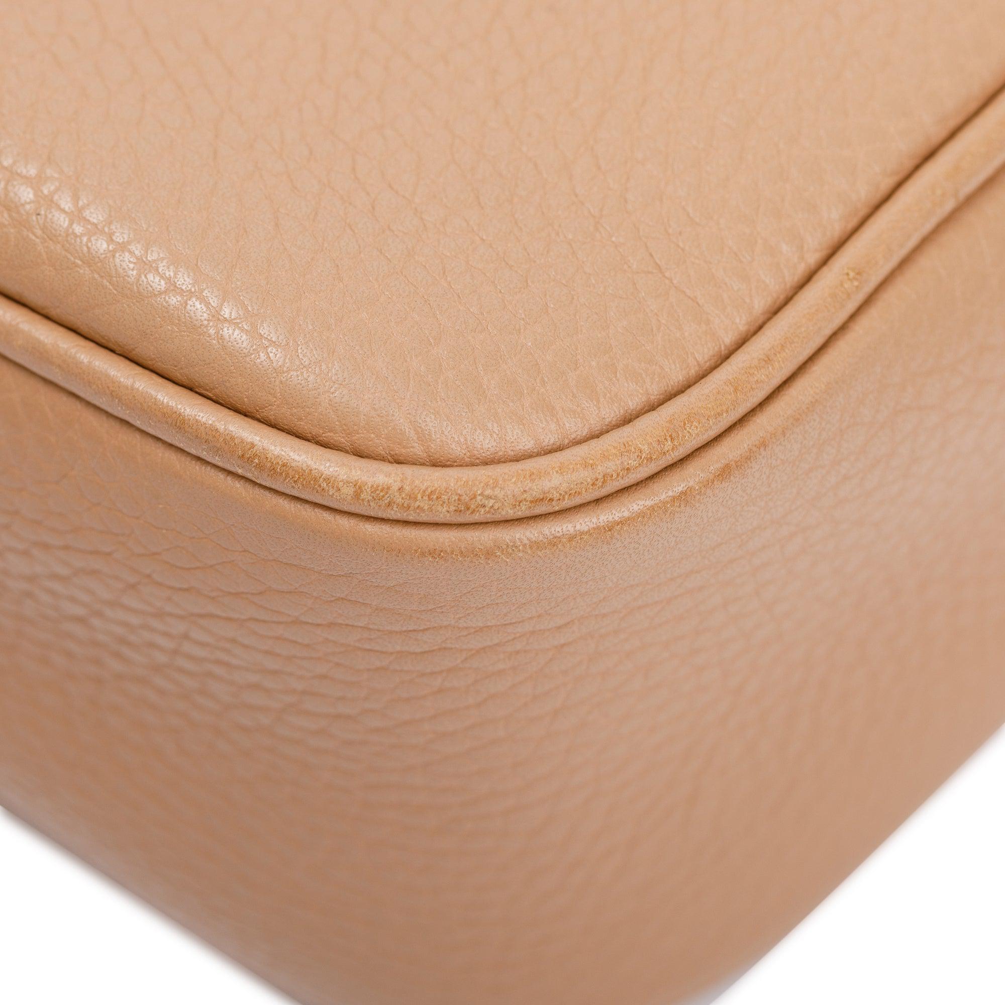 Gucci Beige Calfskin Leather Small Soho Disco Bag