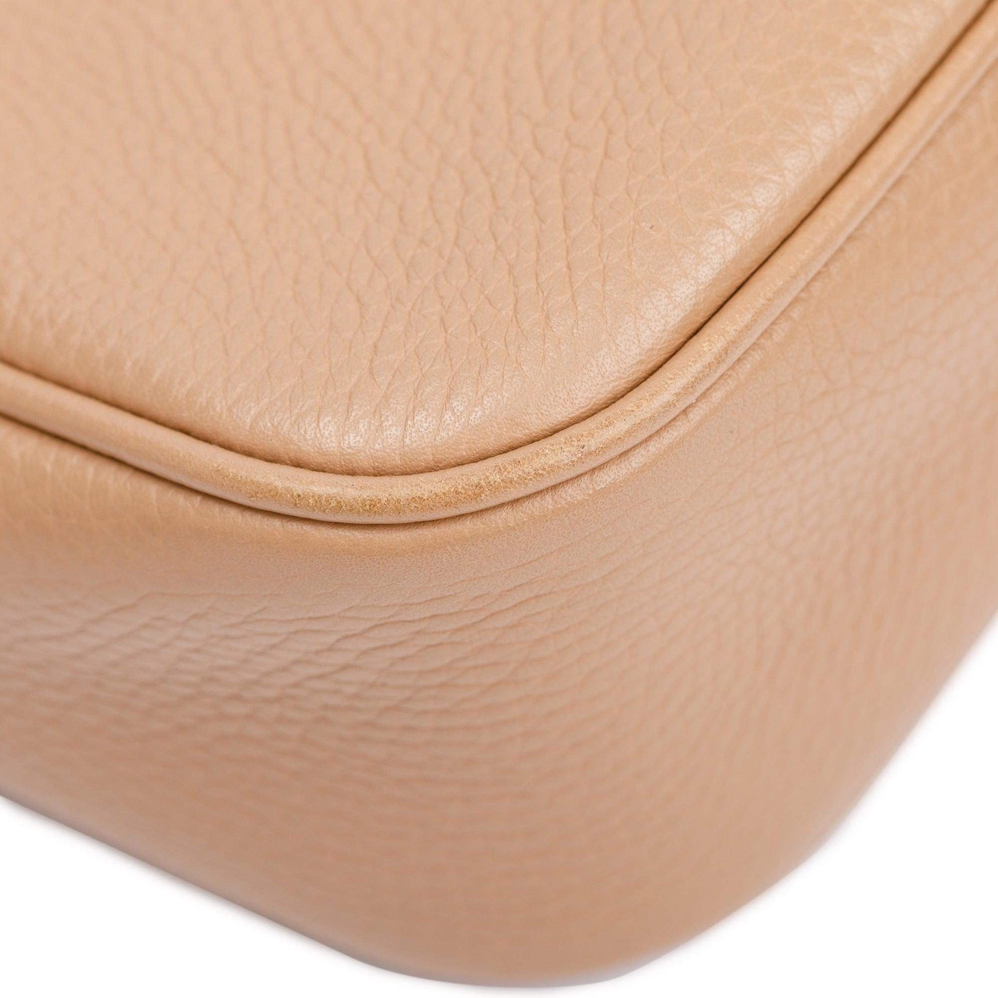 Gucci Beige Calfskin Leather Small Soho Disco Bag