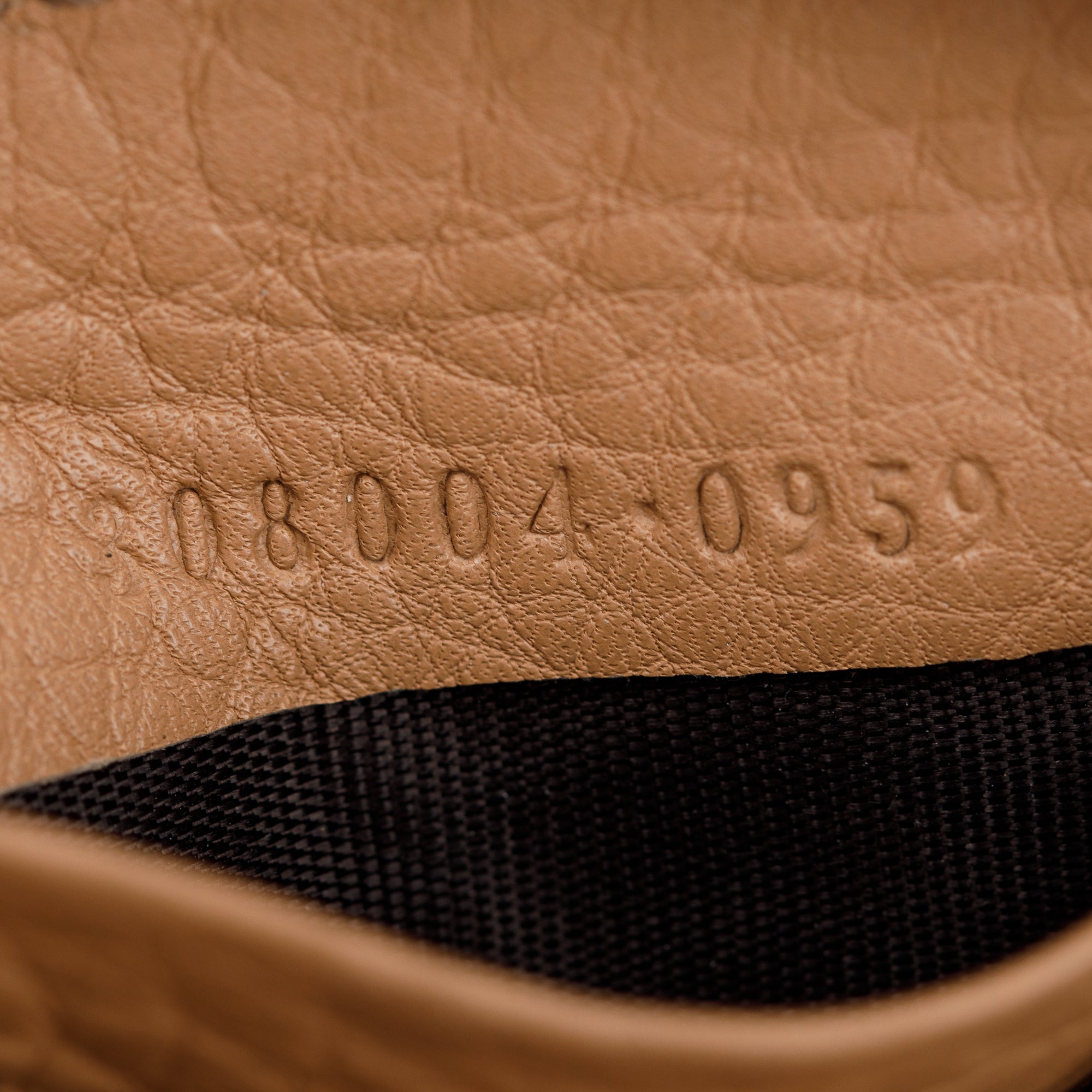 Gucci Beige Calfskin Leather Soho Zip Around Wallet