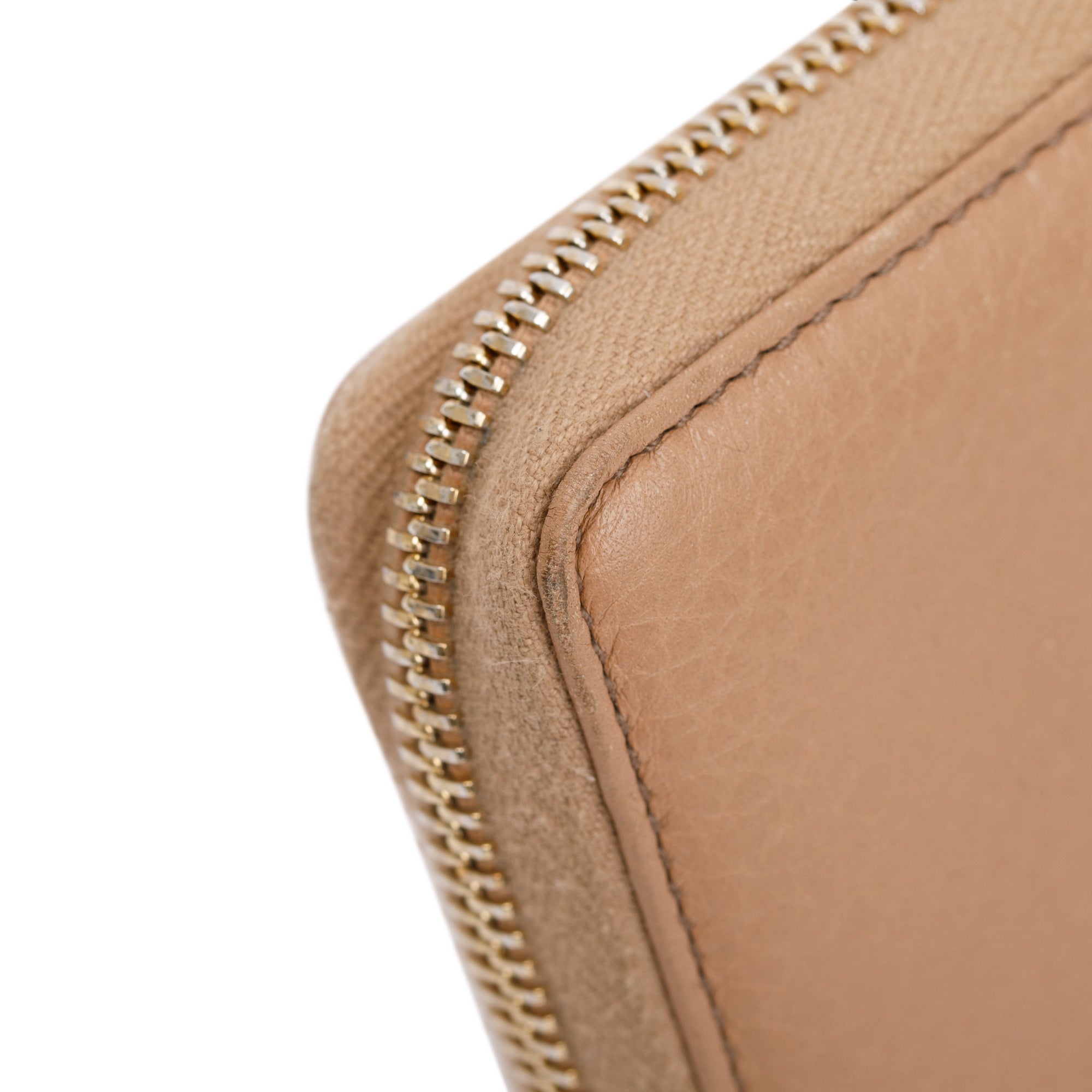 Gucci Beige Calfskin Leather Soho Zip Around Wallet