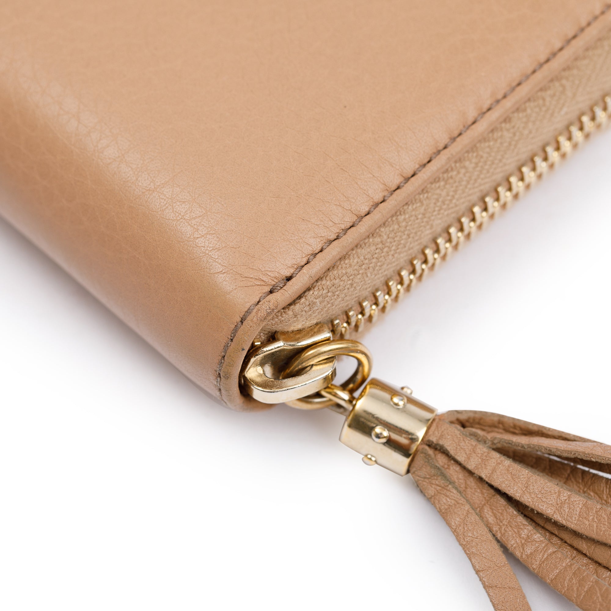 Gucci Beige Calfskin Leather Soho Zip Around Wallet