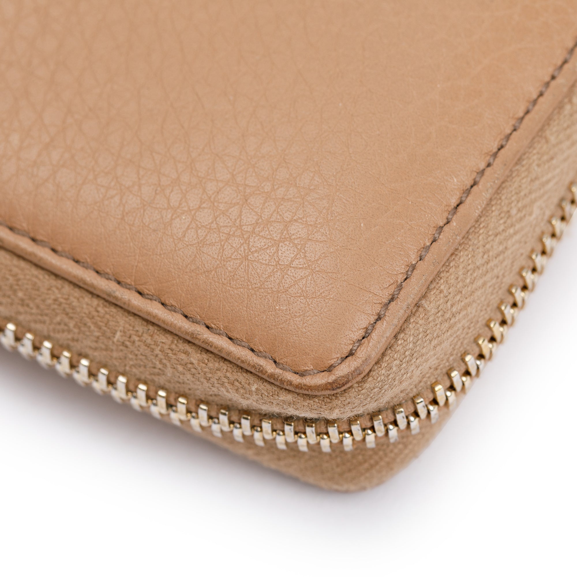 Gucci Beige Calfskin Leather Soho Zip Around Wallet