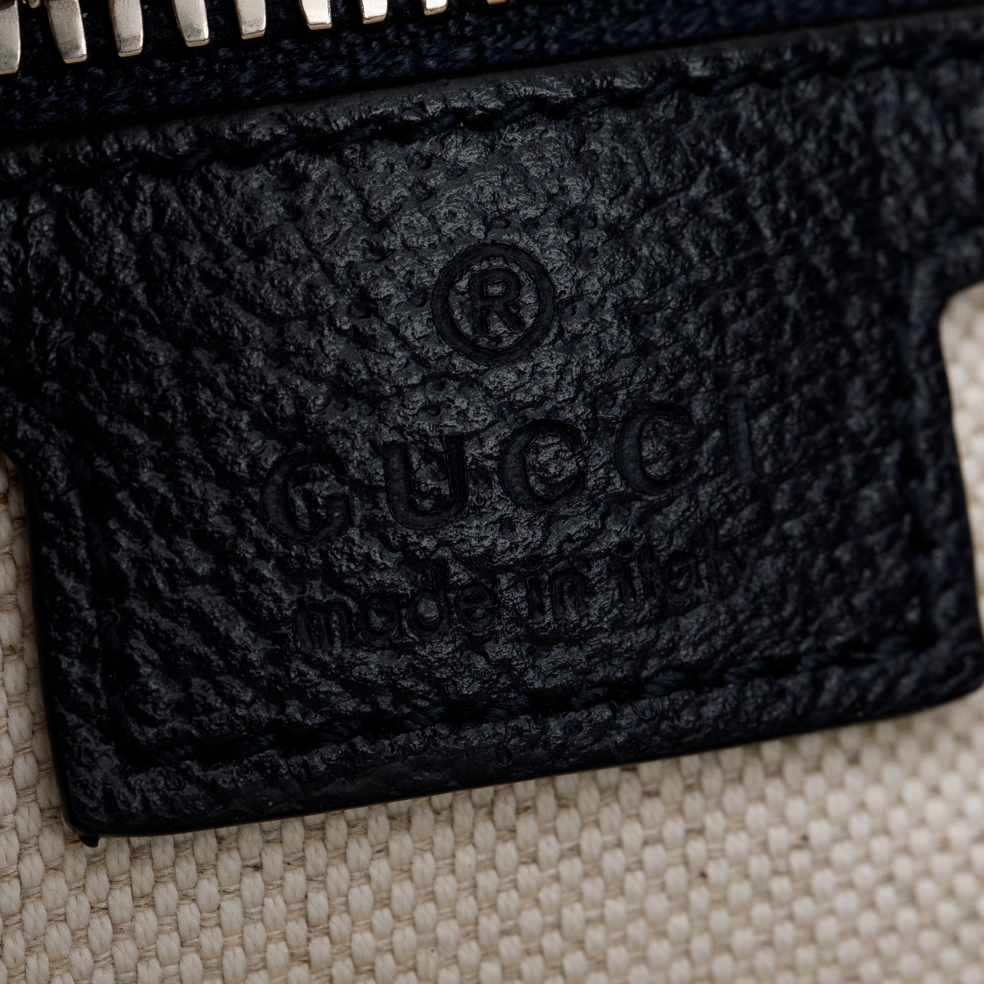 Gucci Beige & Navy GG Supreme Small Tote