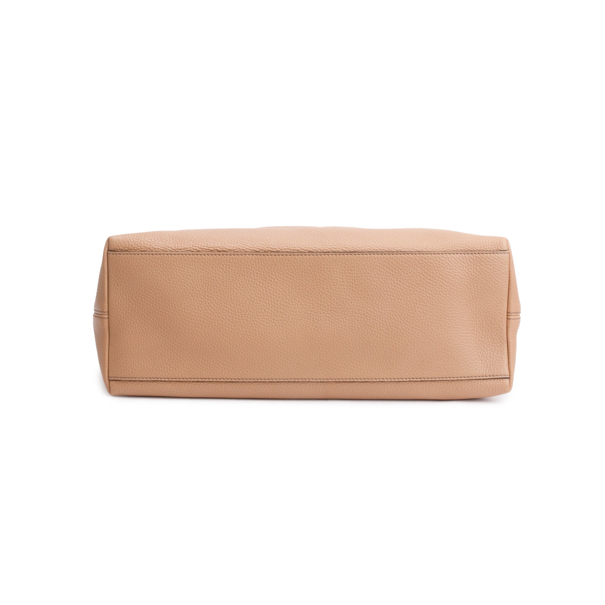 Gucci Beige Pebbled Calfksin Leather Medium Soho Chain Tote