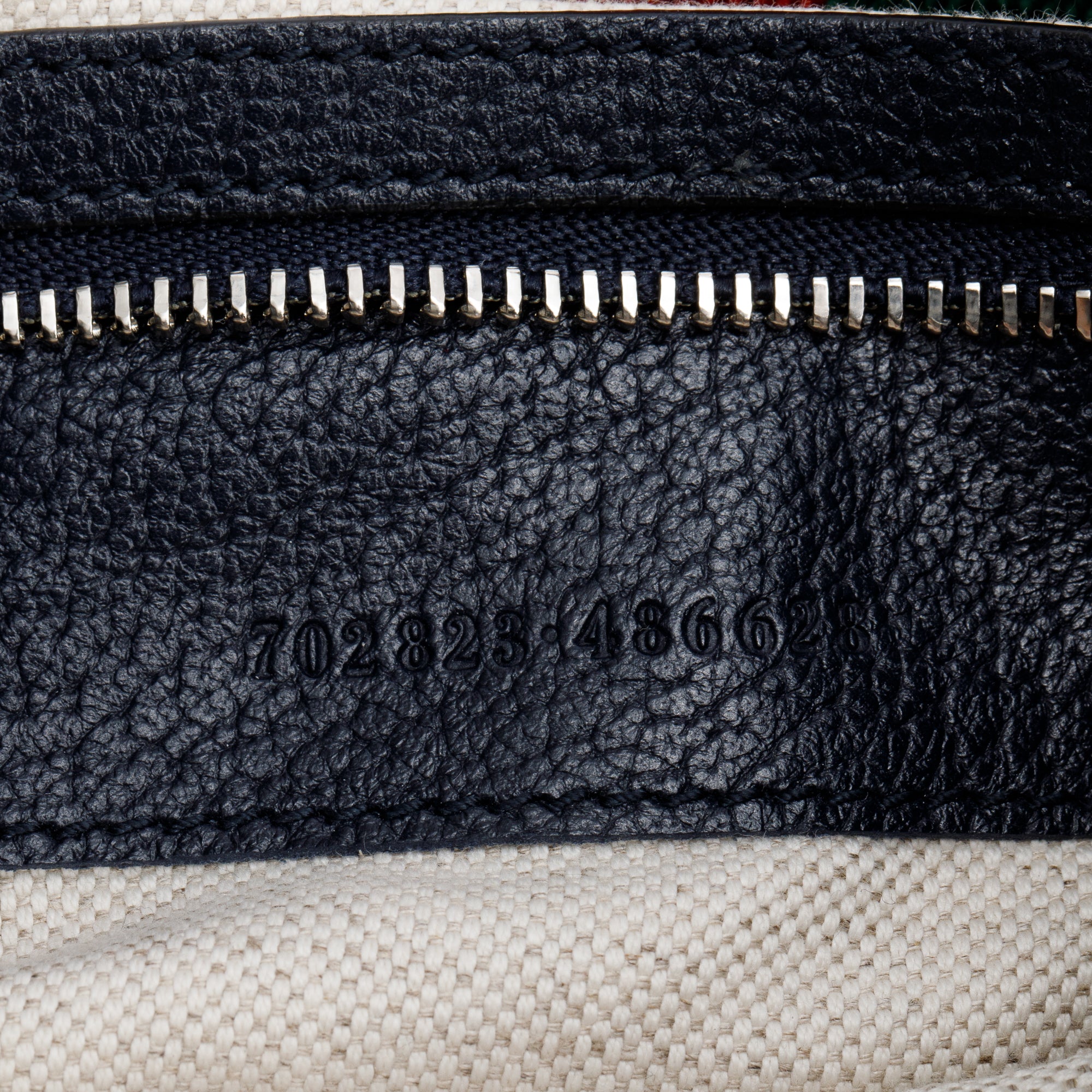 Gucci Beige/Navy GG Supreme Web Attache Medium Hobo Bag w/ Box