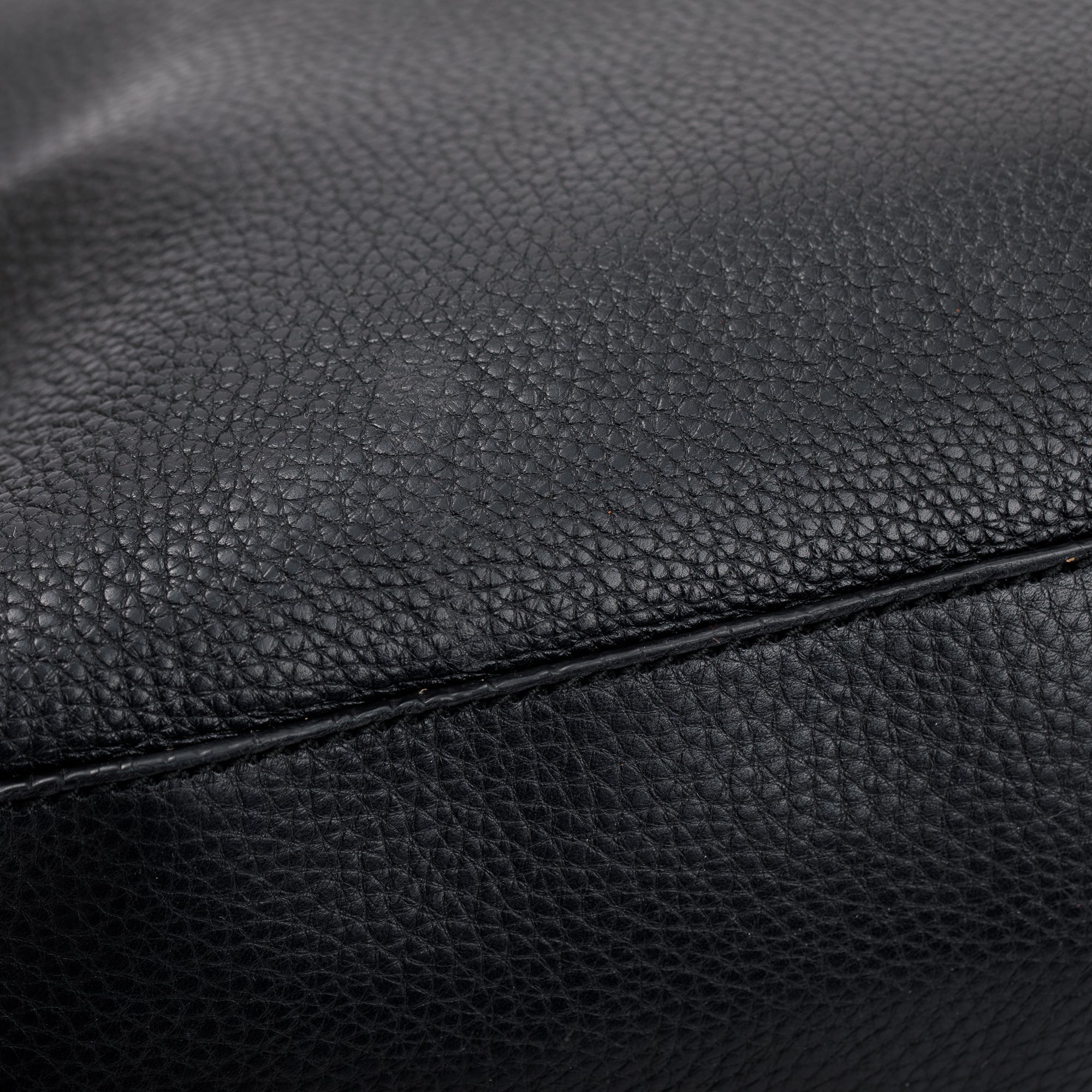 Gucci Black Calfskin Leather Medium Bamboo Shopper Tote W/O Strap