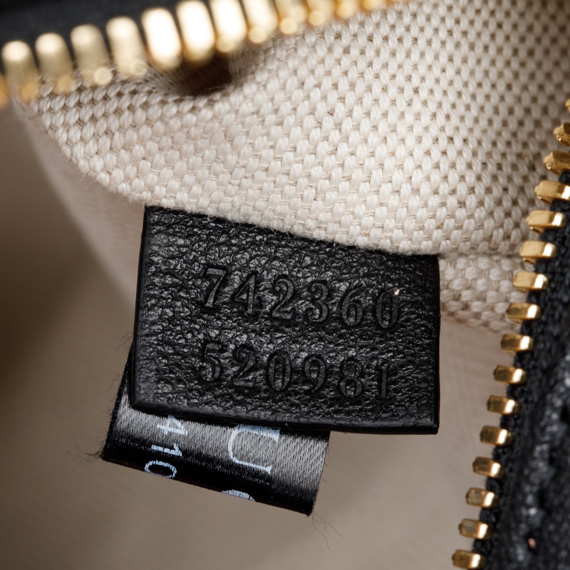 Gucci Black Calfskin Leather Mini Blondie Shoulder Bag