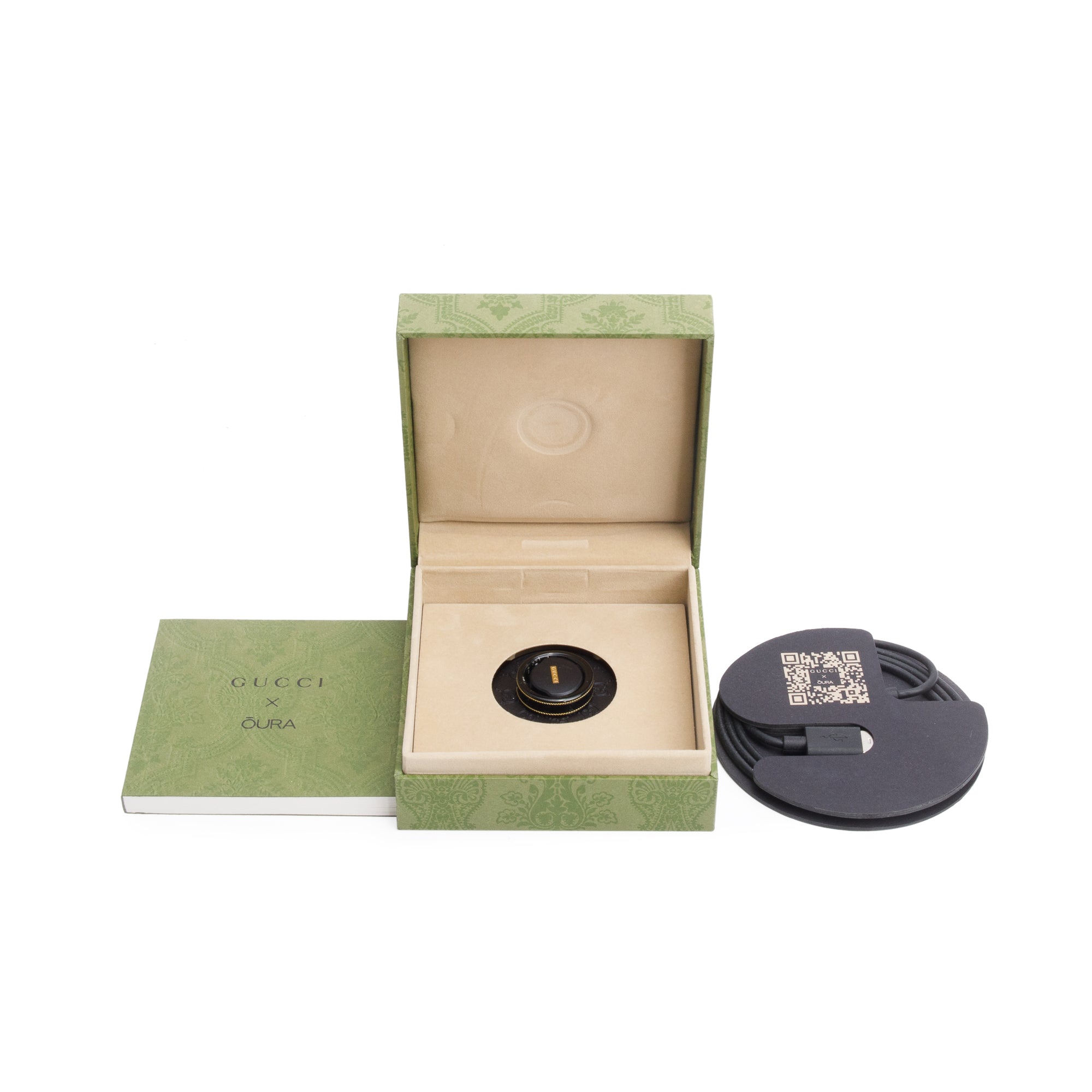 Gucci Black Ceramic & 18k Yellow Gold LE1 Smart Ring, Size 12 10 w/ Box & Charger