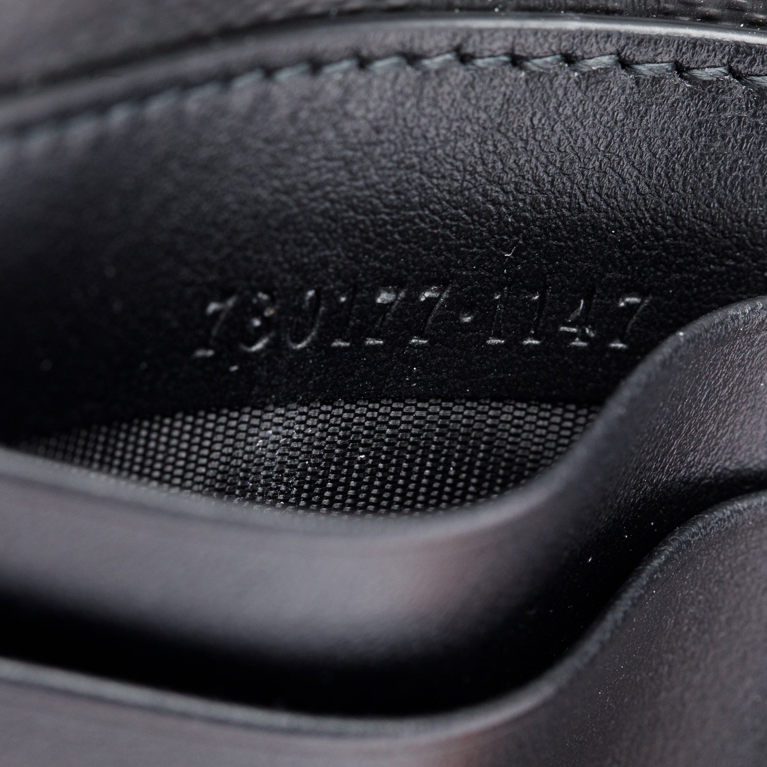 Gucci Black GG Crystal Zip Card Case Wallet w/ Box