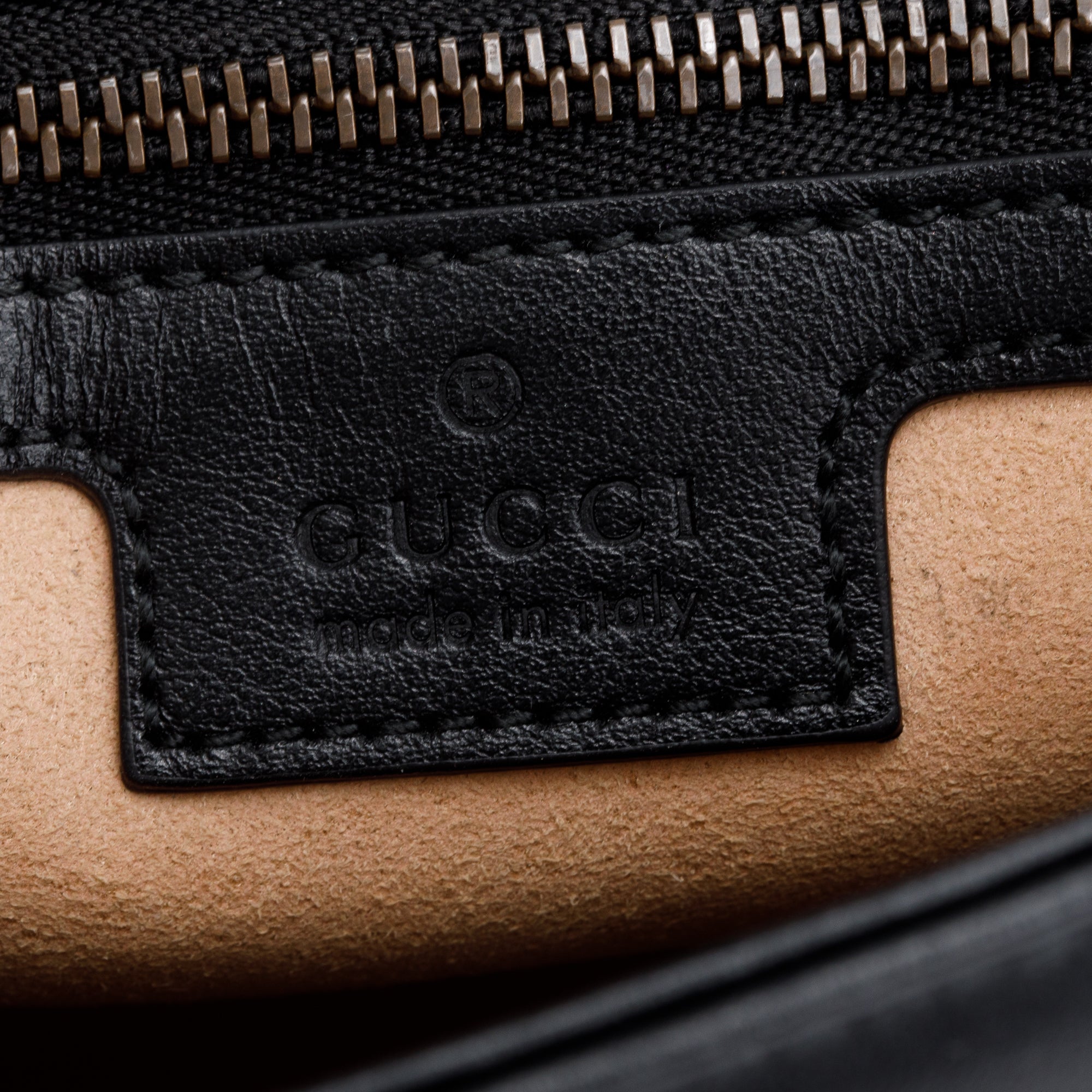 Gucci Black GG Marmont Matelasse Medium Shoulder Bag