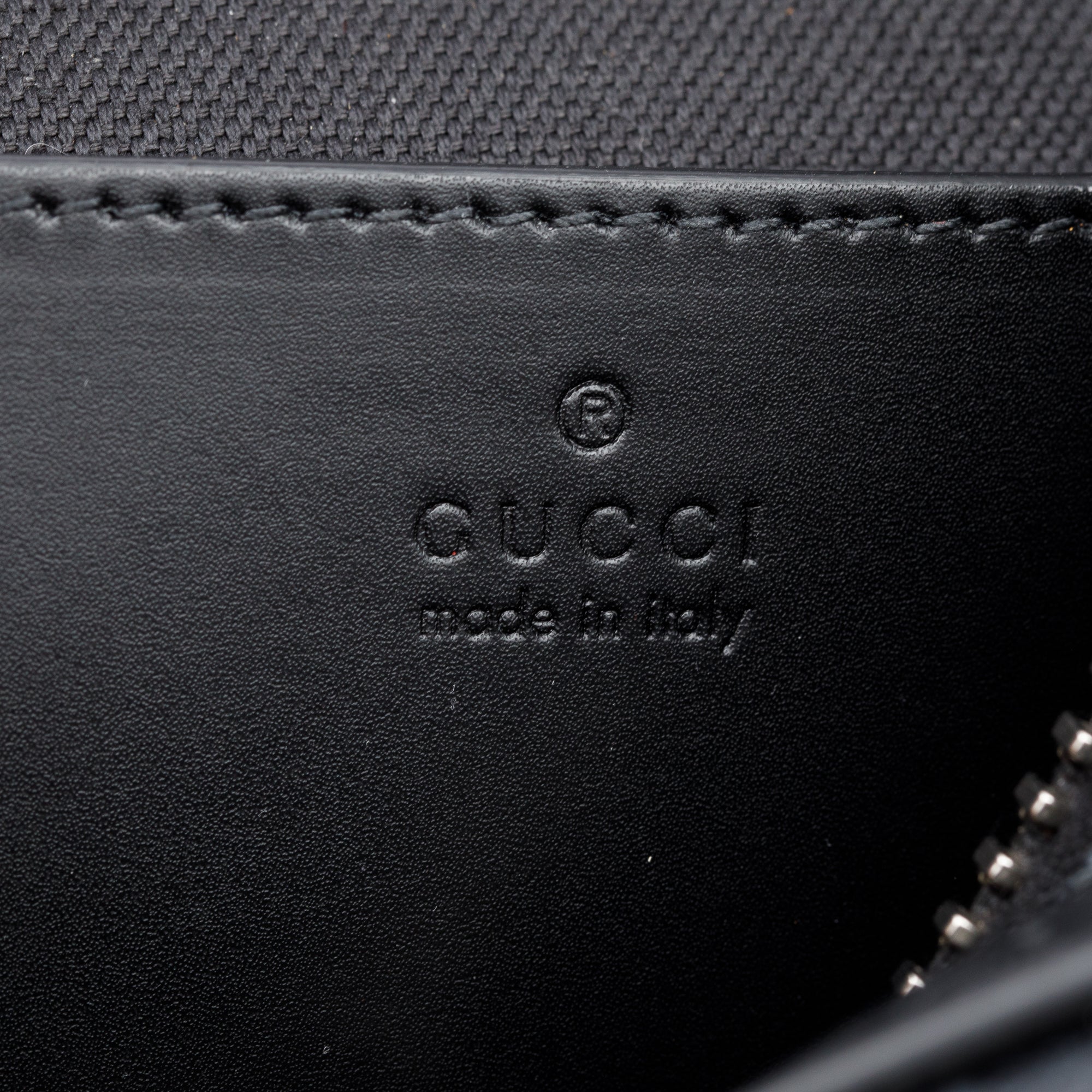 Gucci Black GG Supreme Small Messenger Bag w/ Box & Receipt