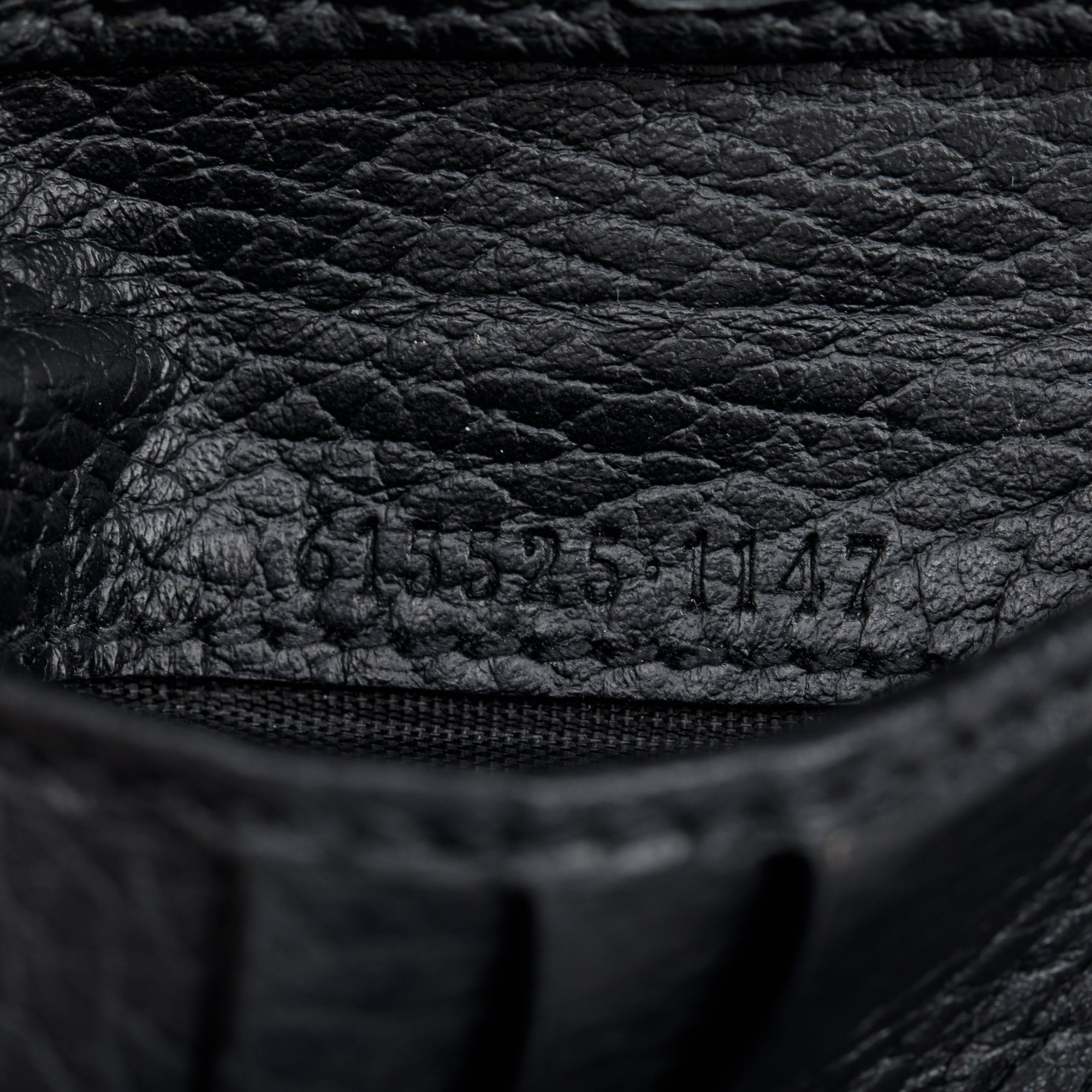 Gucci Black Leather Interlocking G Logo Compact Wallet w/ Box