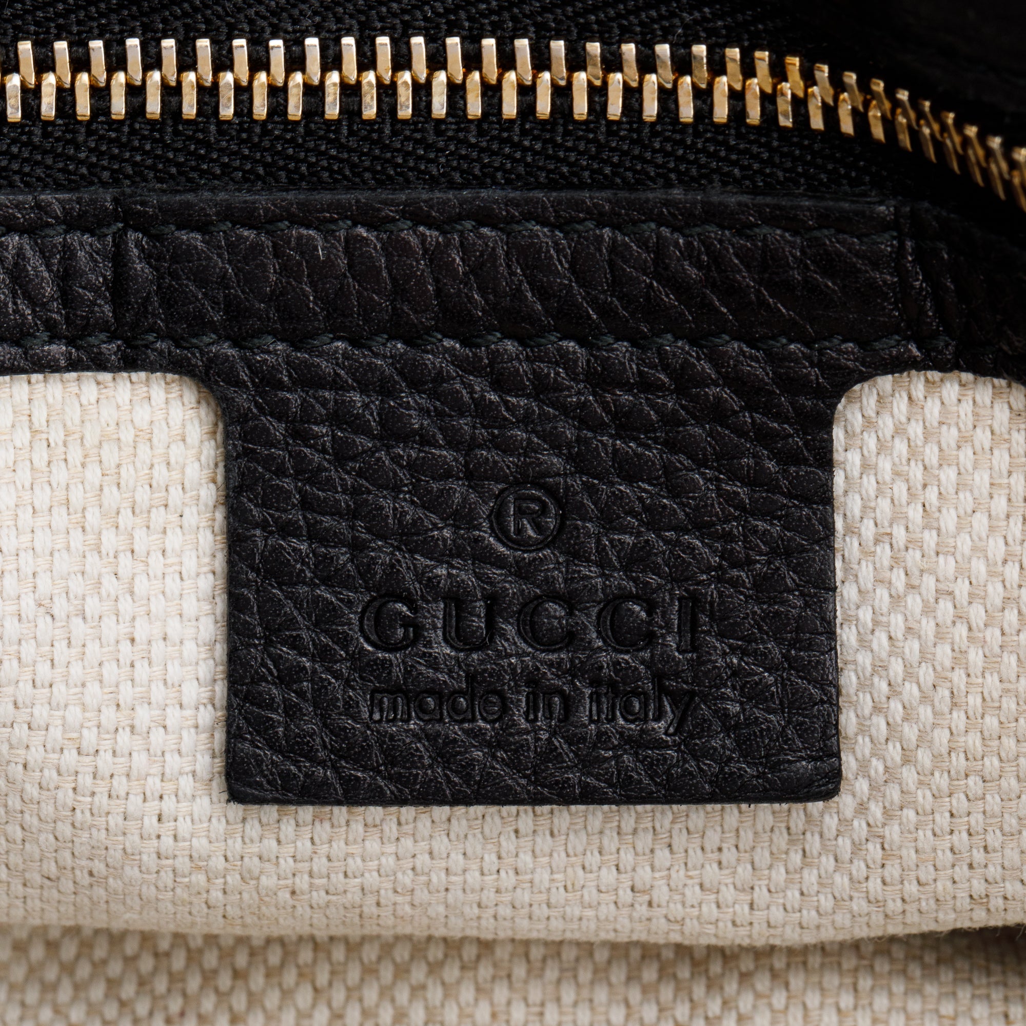 Gucci Black Leather Medium Soho Chain Crossbody Bag