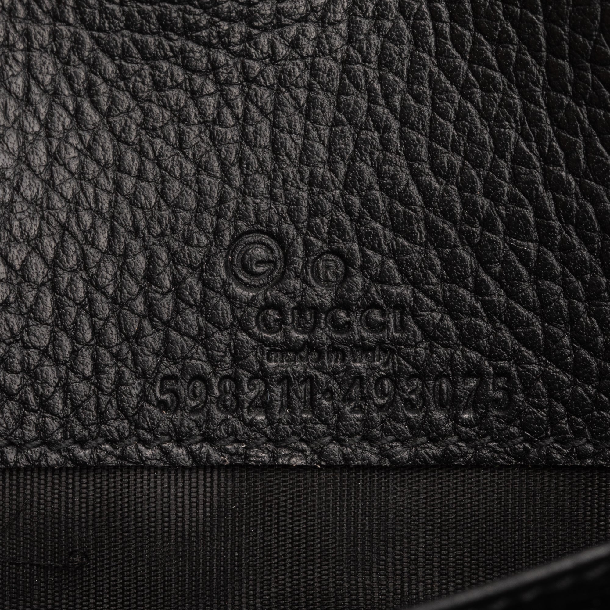 Gucci Black Pebbled Calfskin Soho Wallet On Chain w/ Box