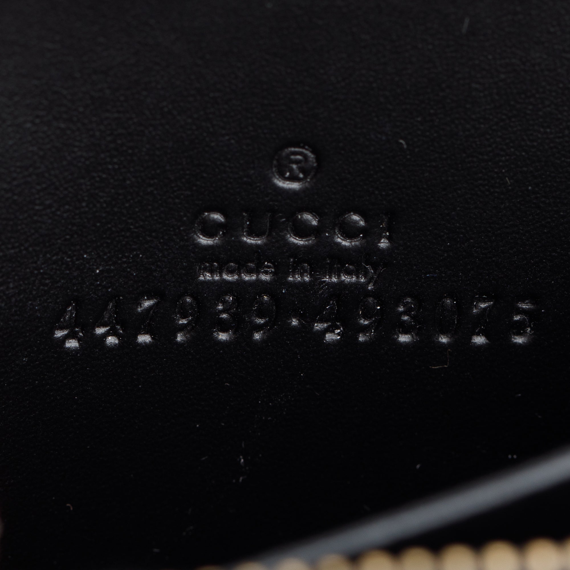Gucci Black Signature Leather Card Case w/ Box