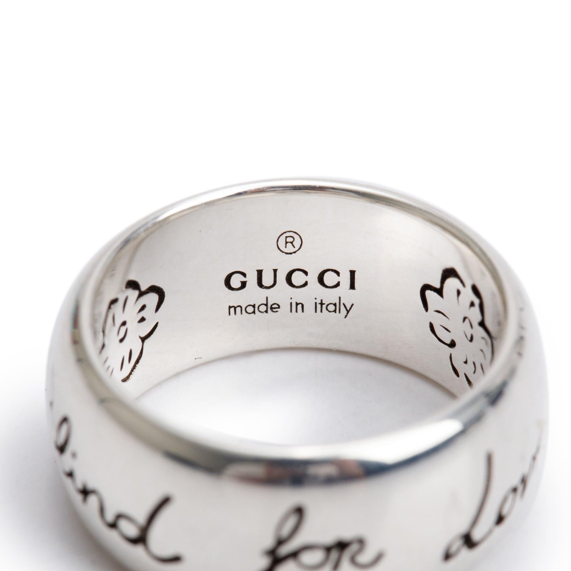 Gucci "Blind for Love" 9MM Wide Band Ring, Size 11 5.5