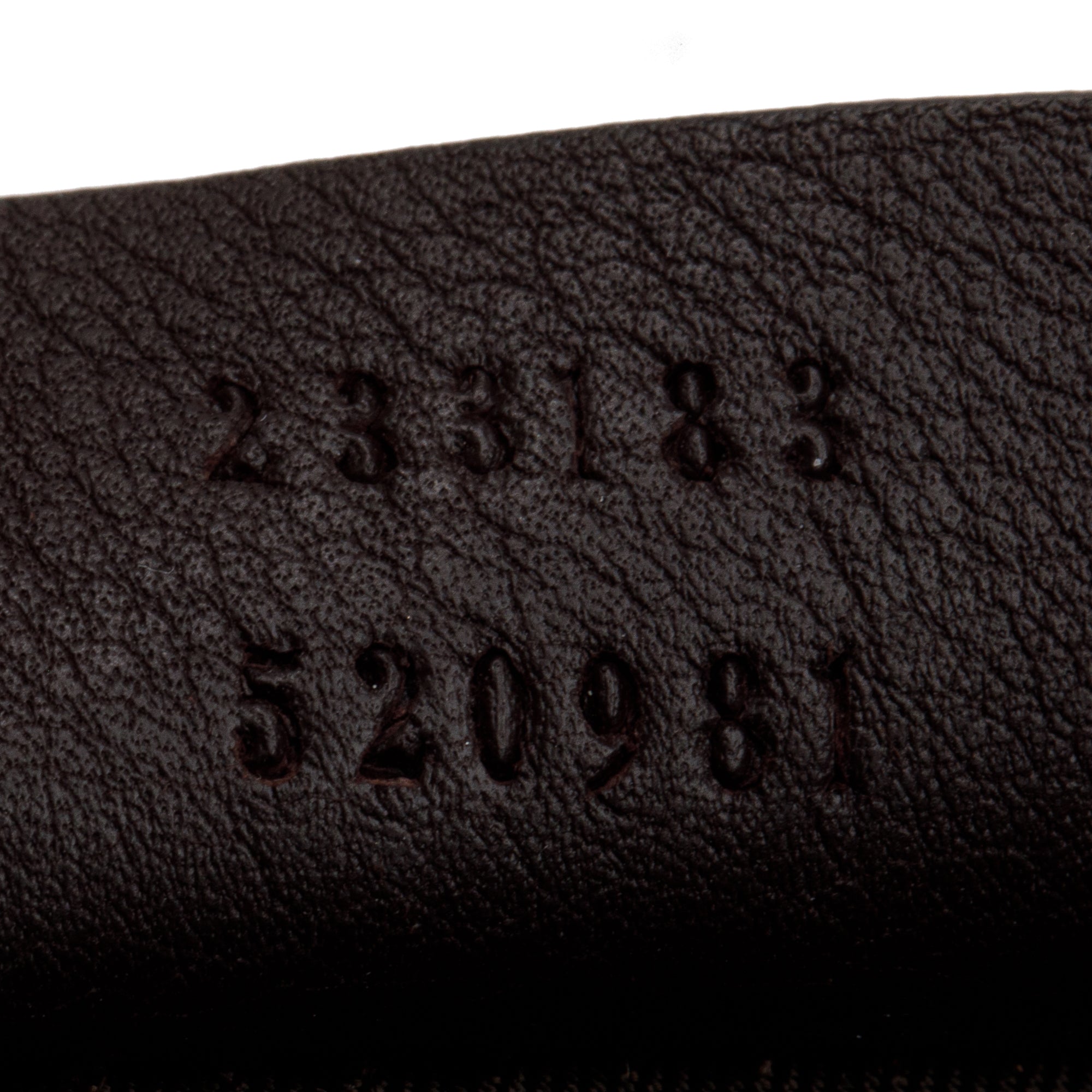 Gucci Brown GG Signature Leather Key Pouch w/ Box